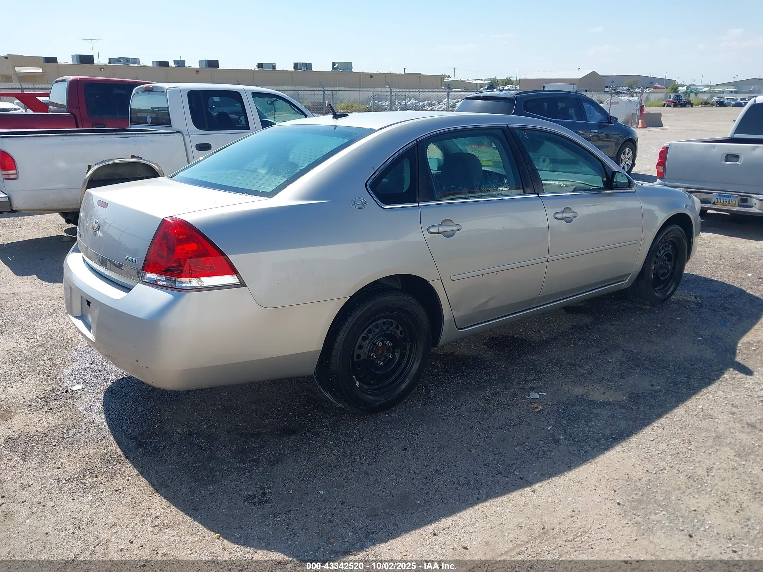 2008 Chevrolet Impala Ls Silver vin: 2G1WB58K481342521