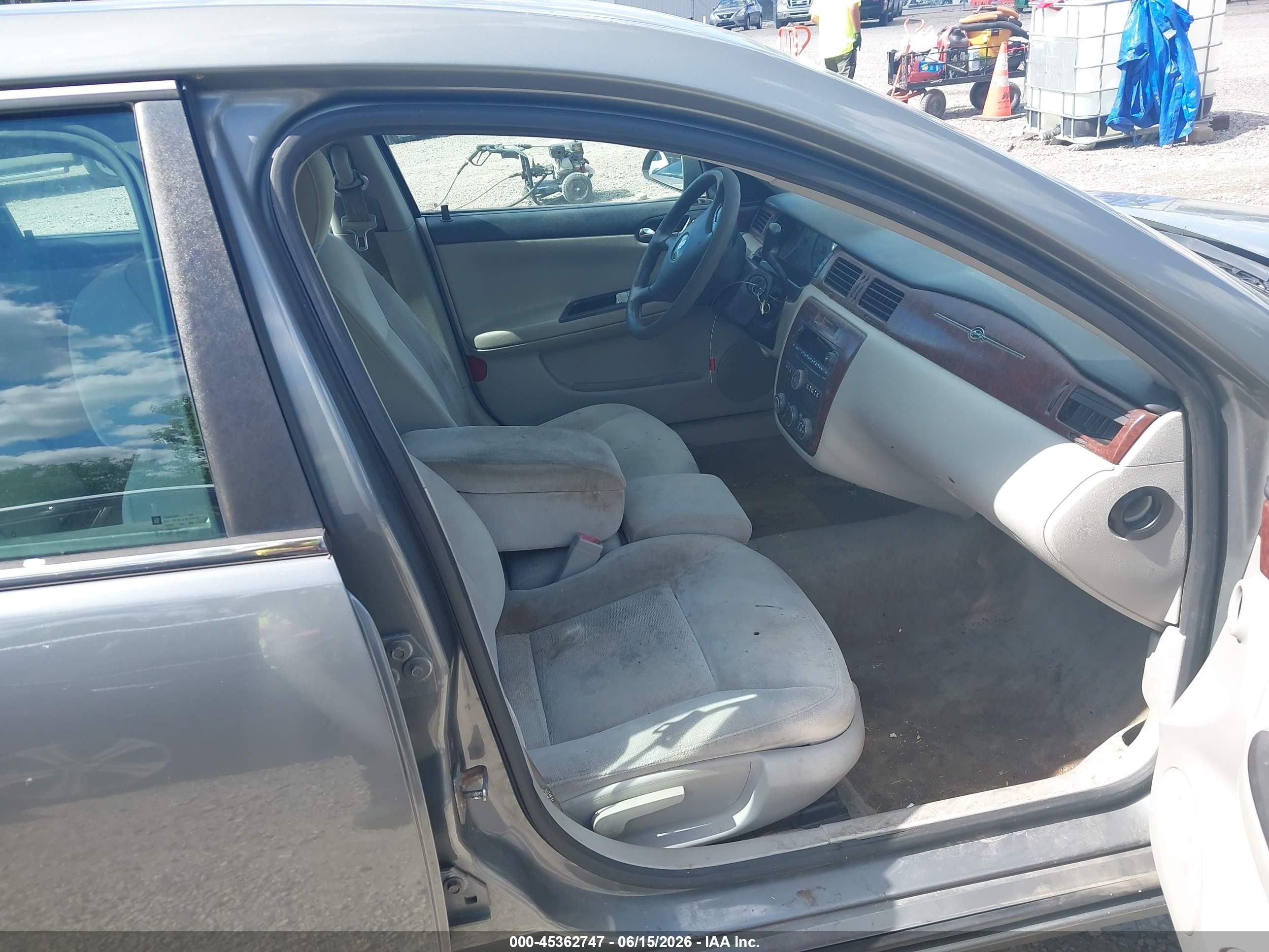 2008 Chevrolet Impala Ls Gray vin: 2G1WB58K581293166