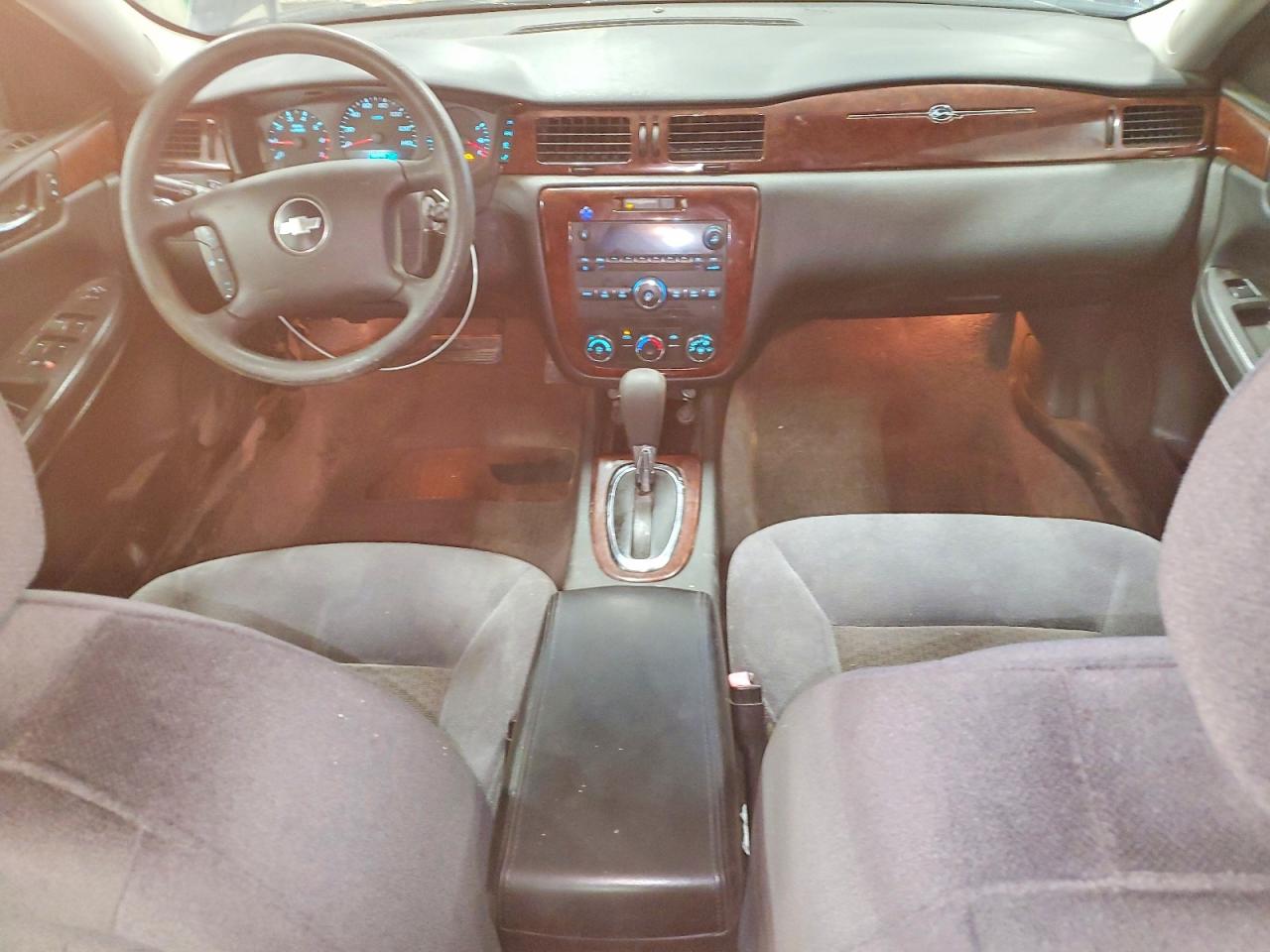 2008 Chevrolet Impala Gray vin: 2G1WB58K681342276