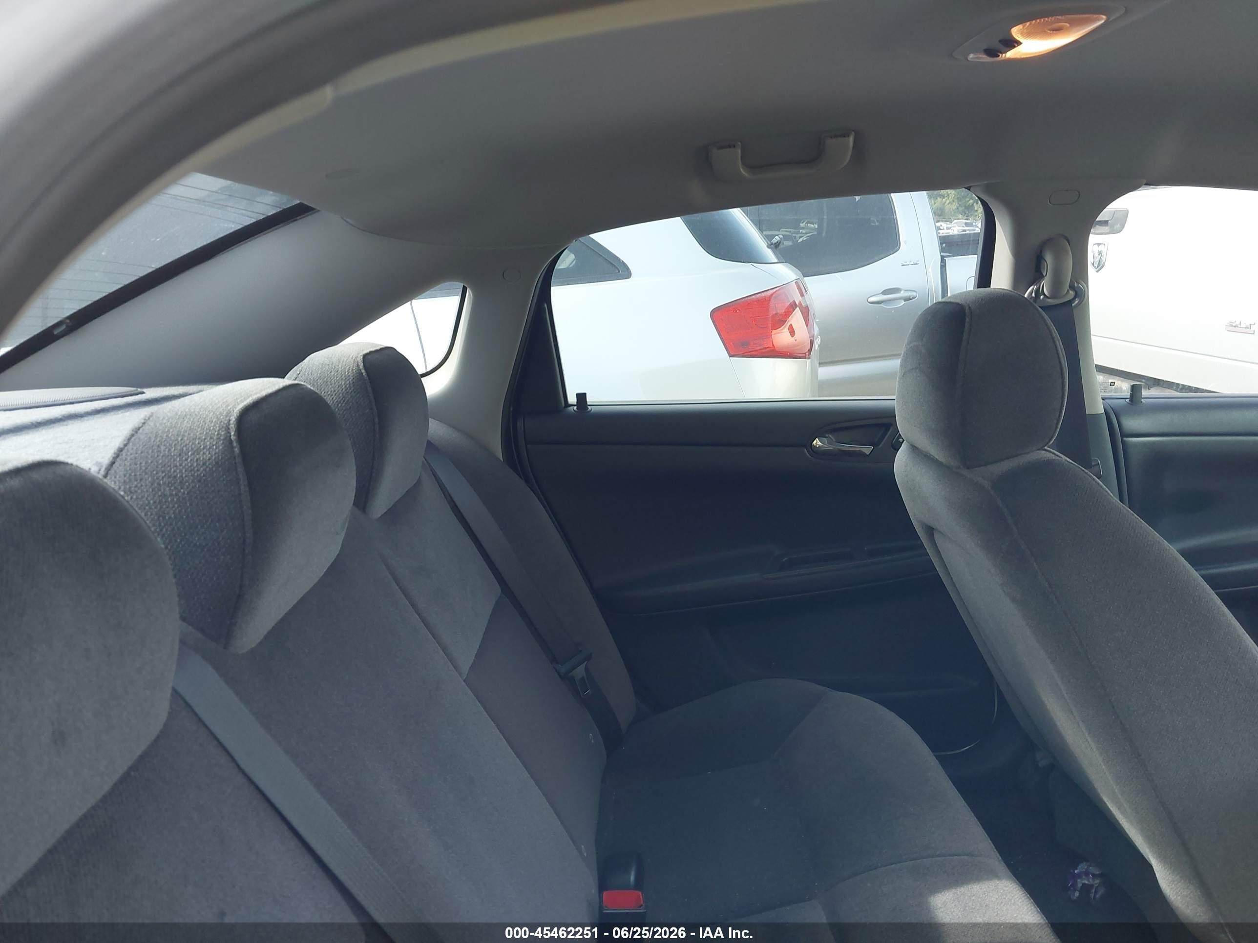 2008 Chevrolet Impala Ls White vin: 2G1WB58K689229509