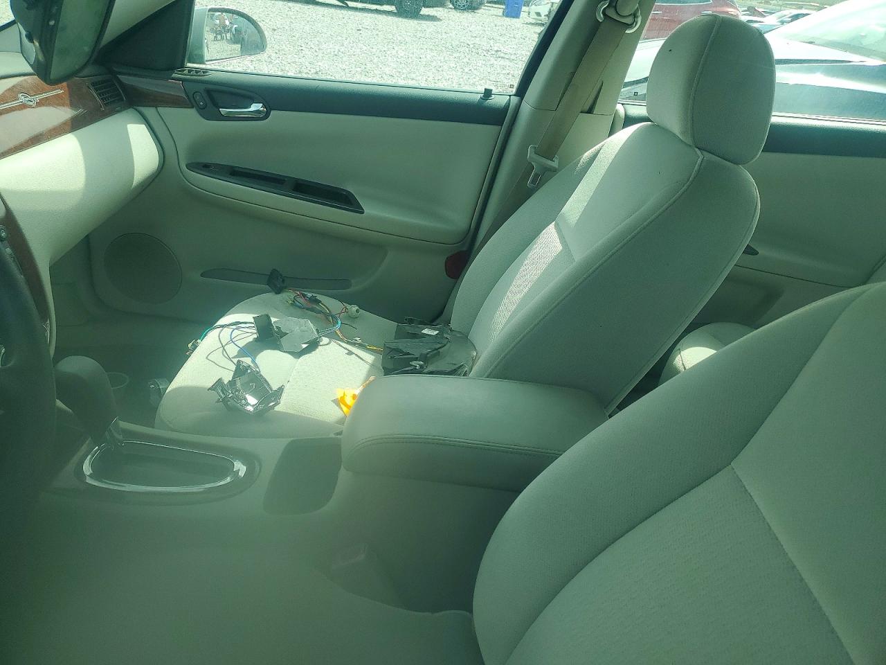 2007 Chevrolet Impala Ls Silver vin: 2G1WB58K779347938
