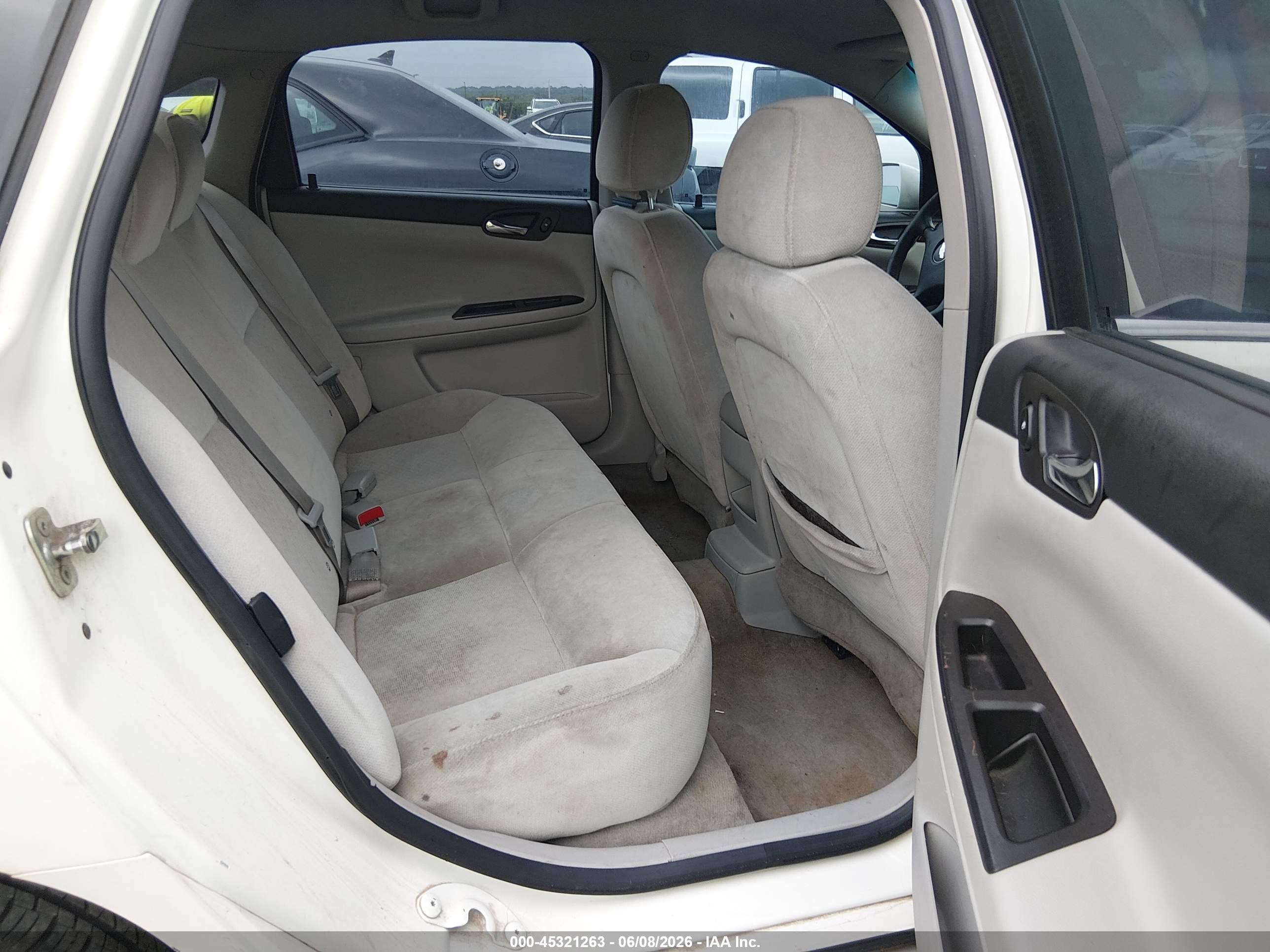 2008 Chevrolet Impala Ls White vin: 2G1WB58K781374086