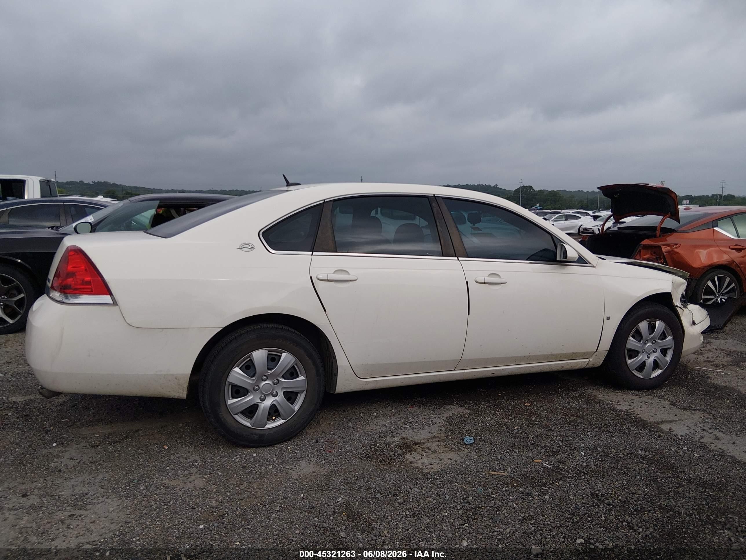 2008 Chevrolet Impala Ls White vin: 2G1WB58K781374086