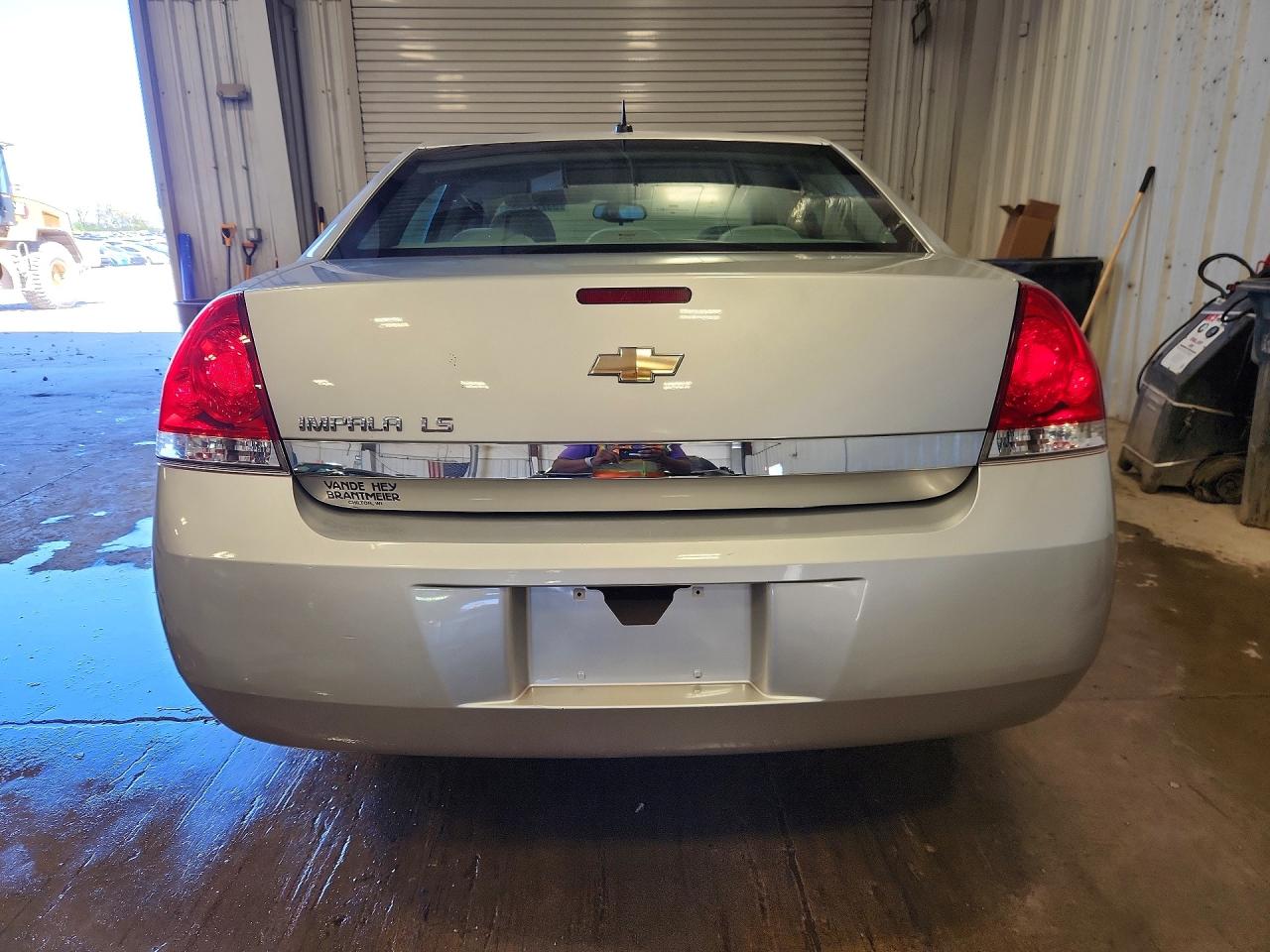 2006 Chevrolet Impala Ls Silver vin: 2G1WB58K869382020