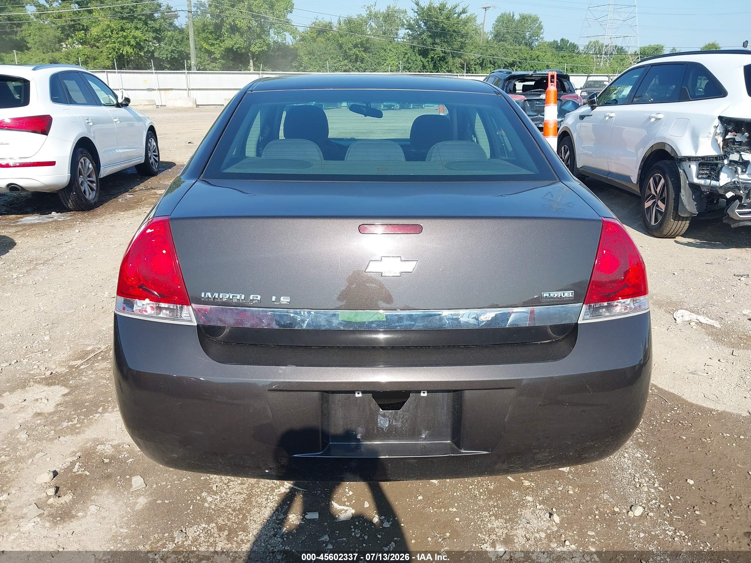 2008 Chevrolet Impala Ls Brown vin: 2G1WB58K881217747
