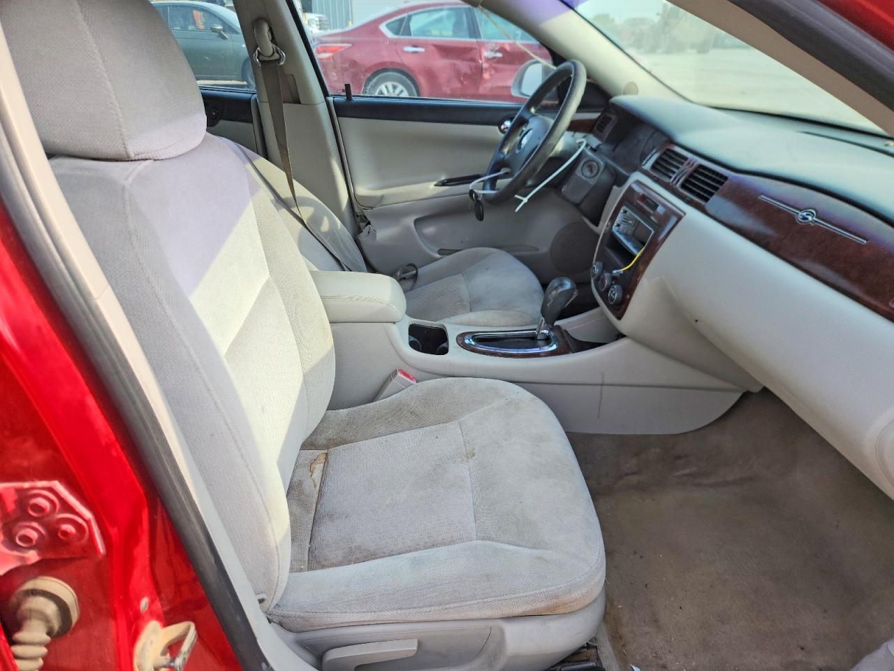 2008 Chevrolet Impala Ls Red vin: 2G1WB58K881312504
