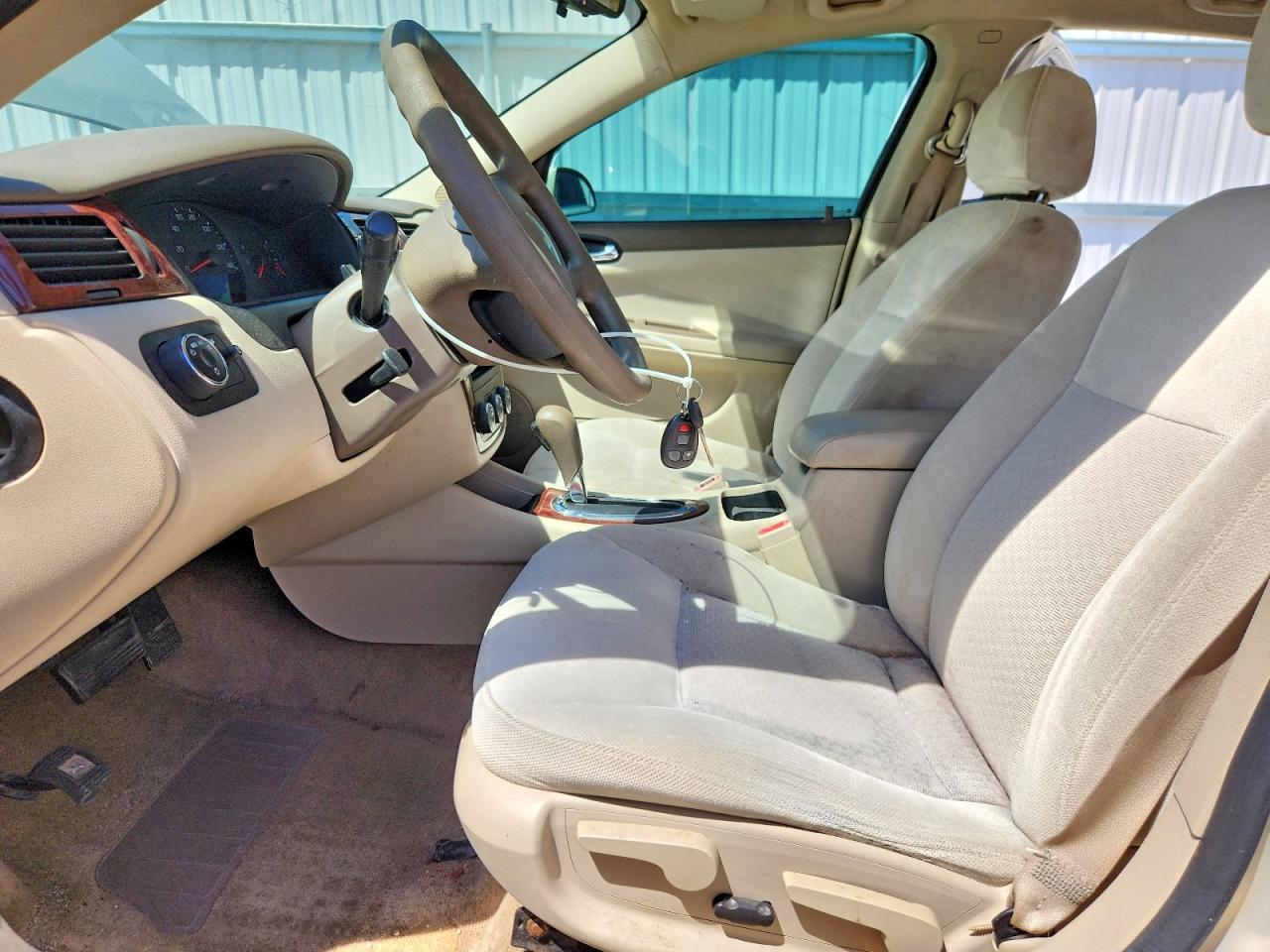 2008 Chevrolet Impala Ls Gold vin: 2G1WB58K889181558