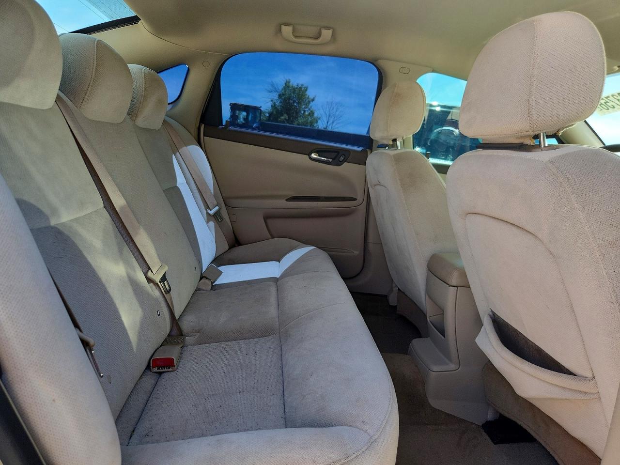 2008 Chevrolet Impala Ls Gold vin: 2G1WB58K889181558