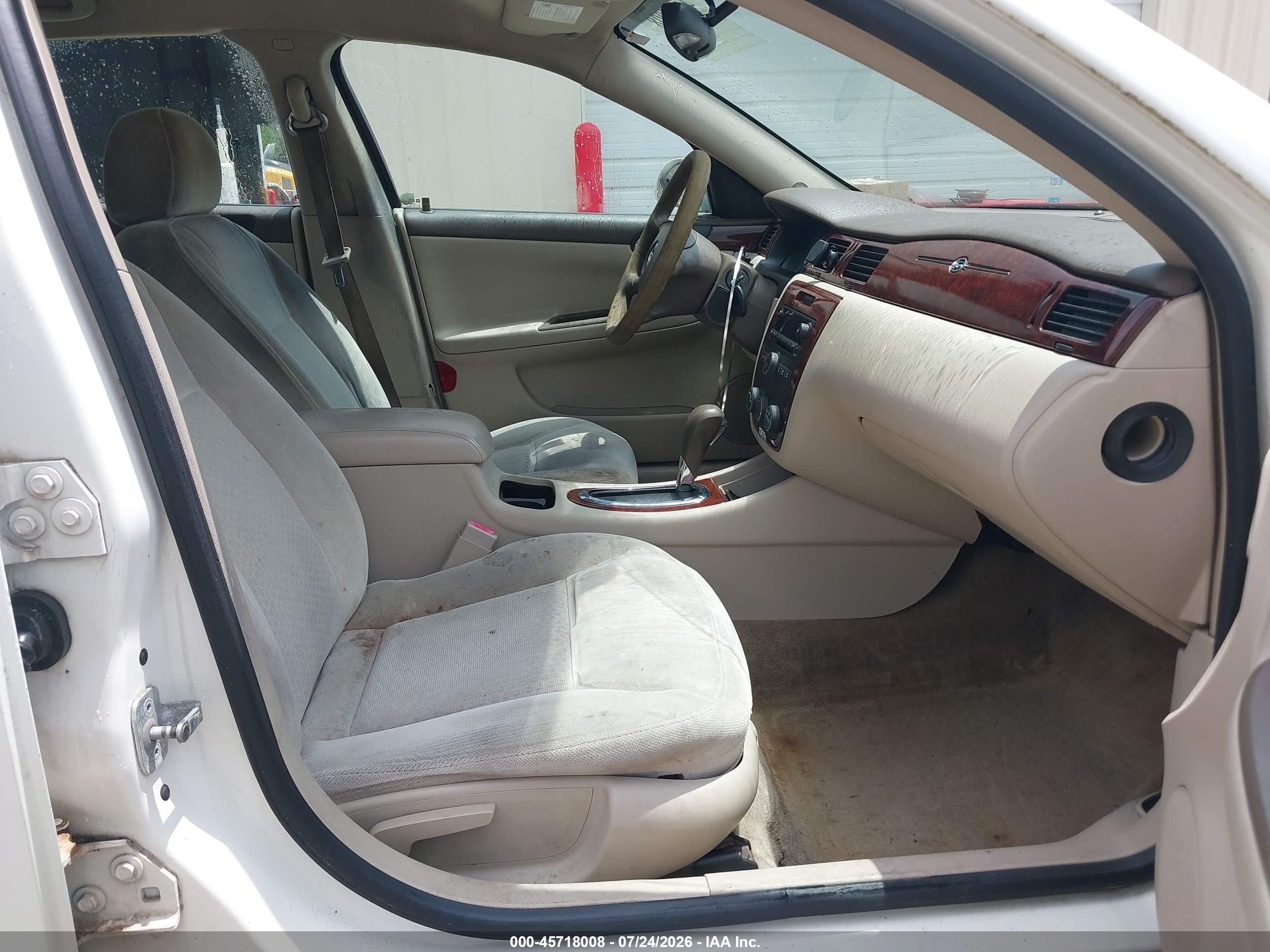 2008 Chevrolet Impala Ls White vin: 2G1WB58K989148326