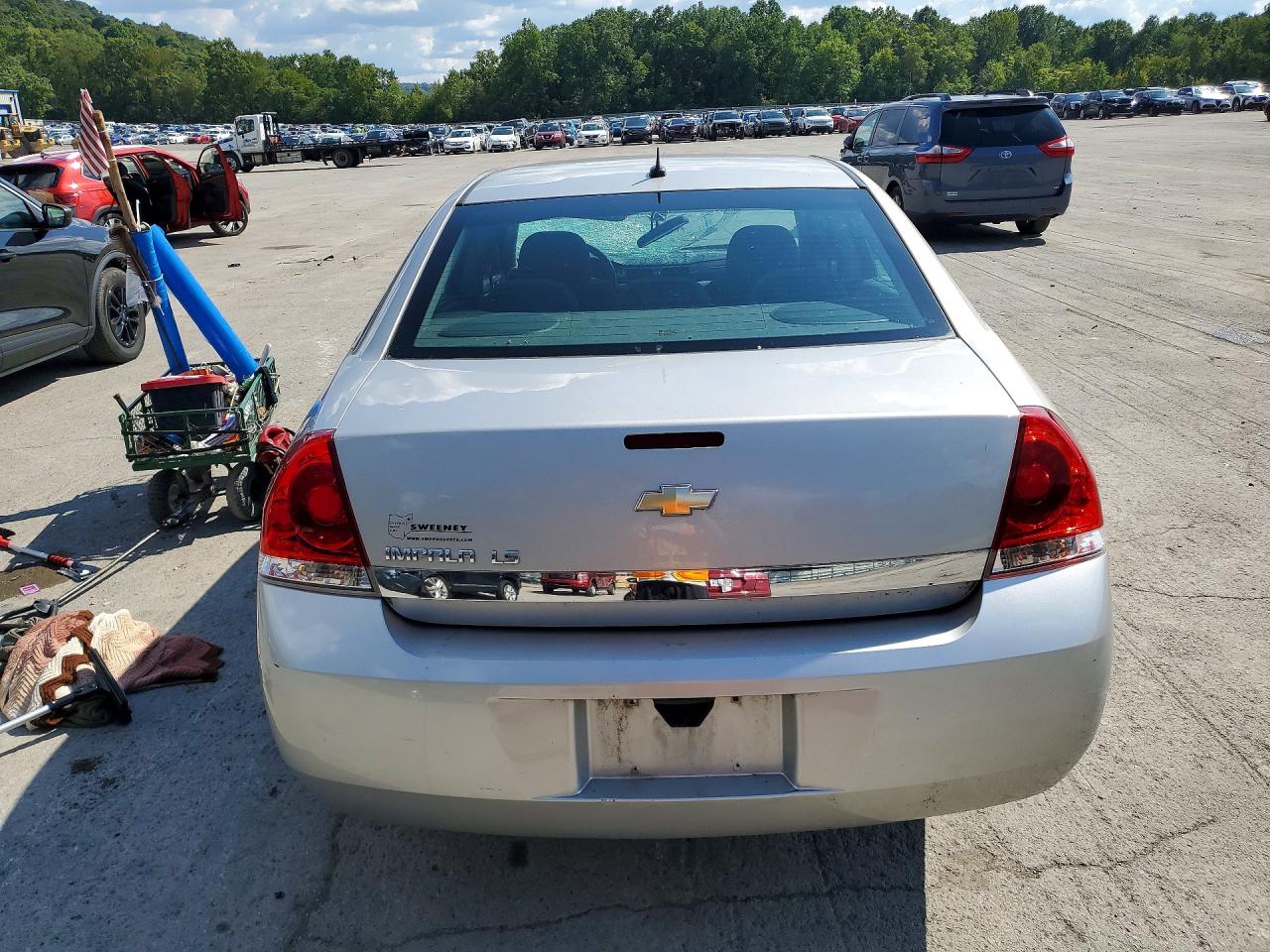 2008 Chevrolet Impala Ls Silver vin: 2G1WB58N081246251