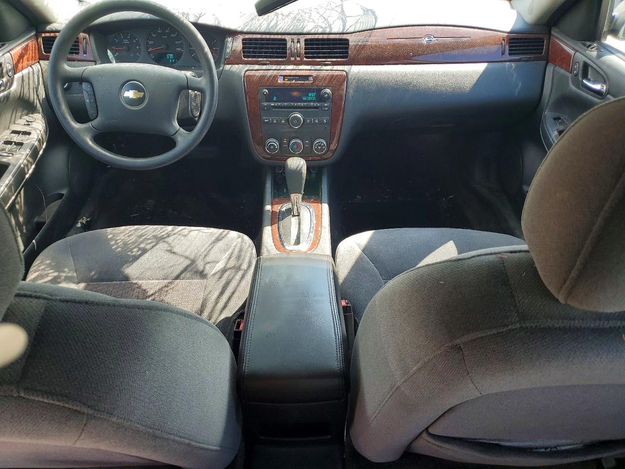 2008 Chevrolet Impala Ls Silver vin: 2G1WB58N081246251