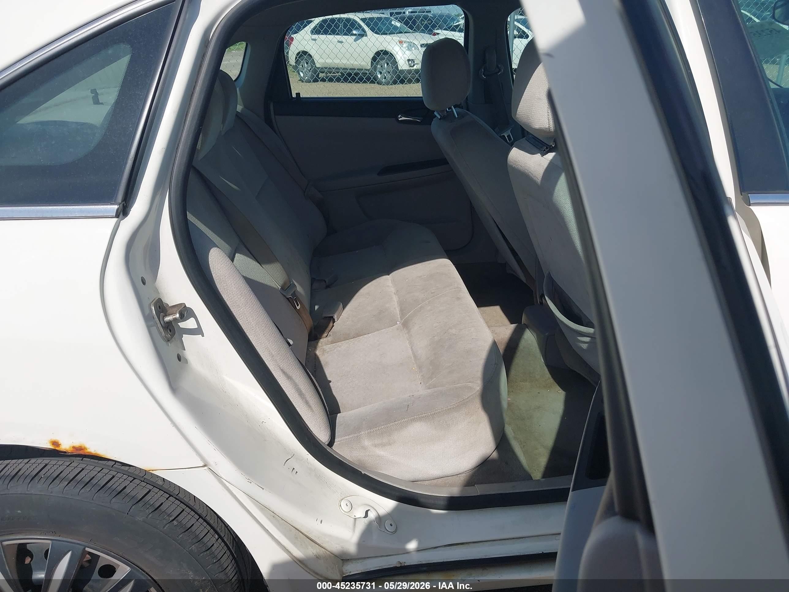 2008 Chevrolet Impala Ls White vin: 2G1WB58N389209227