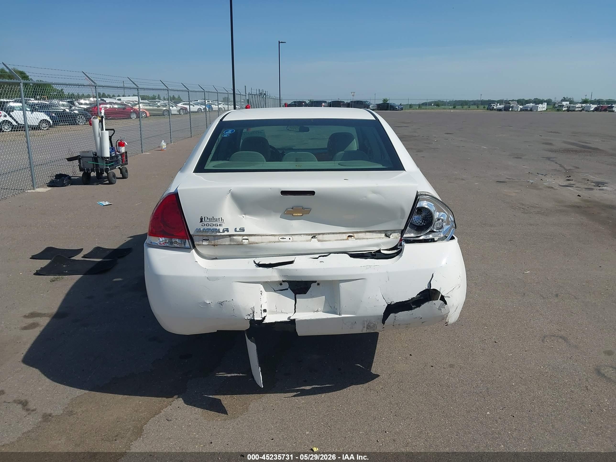 2008 Chevrolet Impala Ls White vin: 2G1WB58N389209227