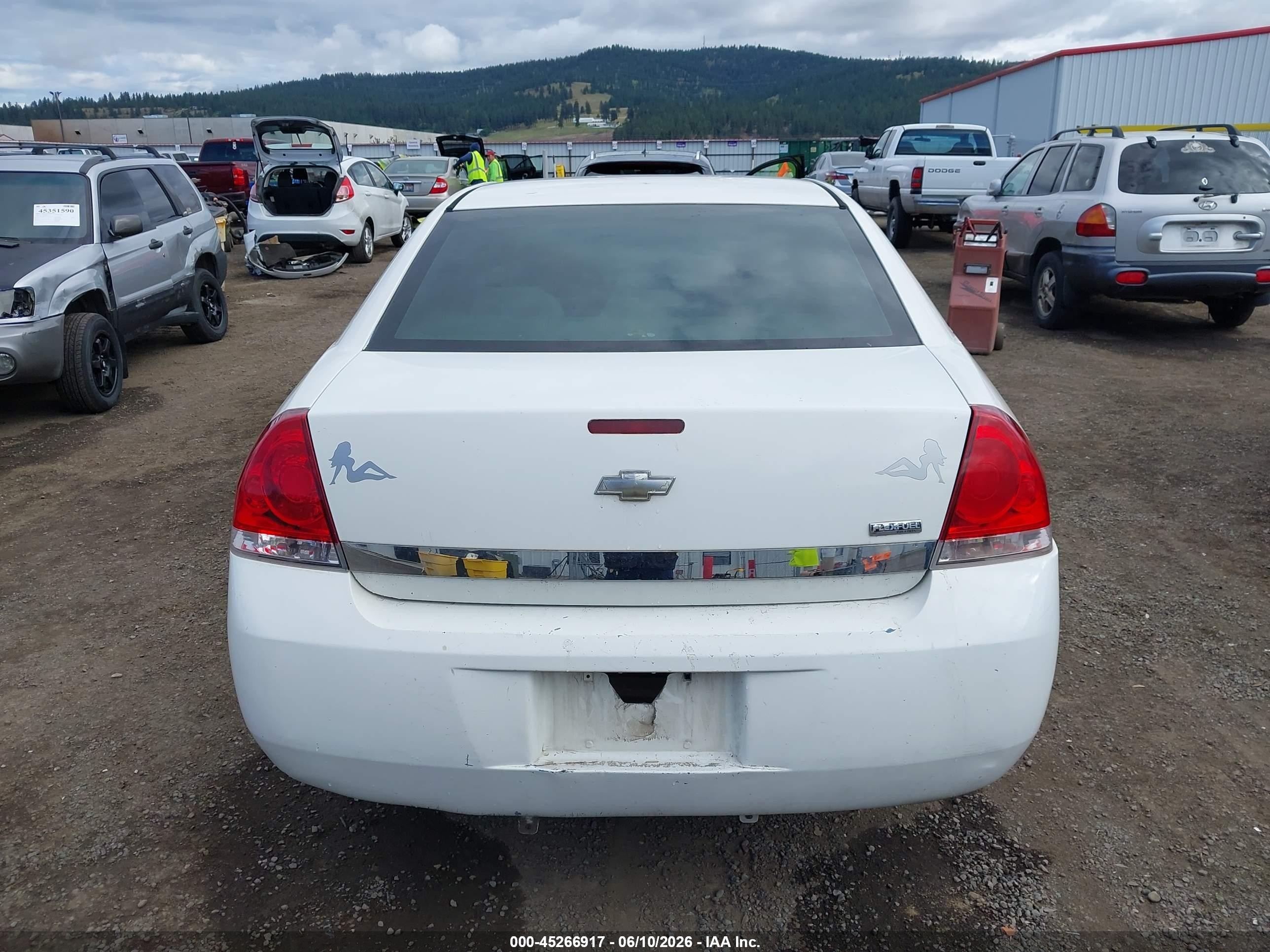 2008 Chevrolet Impala Ls White vin: 2G1WB58N489142279