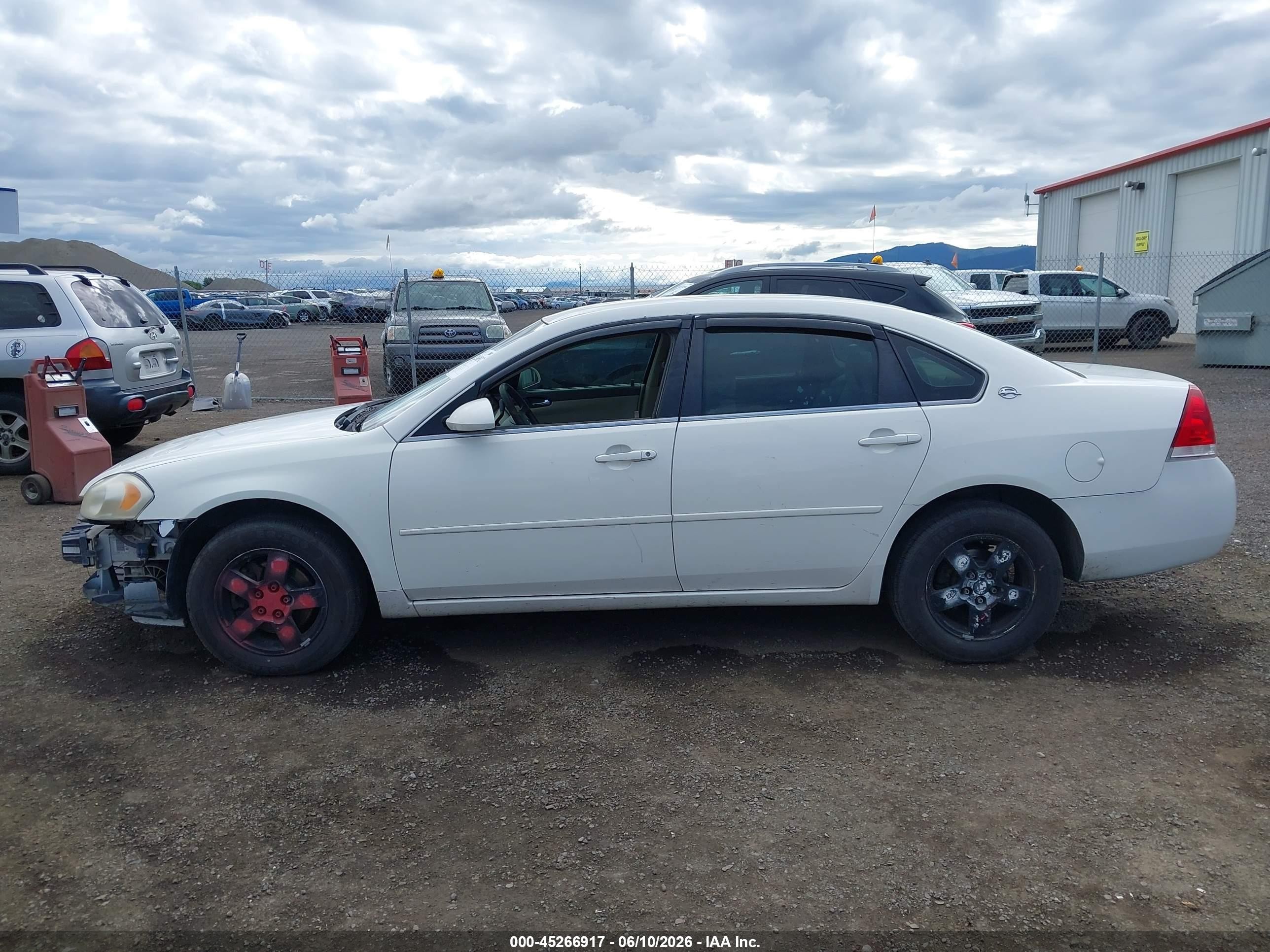 2008 Chevrolet Impala Ls White vin: 2G1WB58N489142279