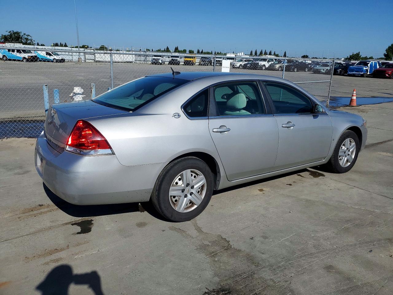 2008 Chevrolet Impala Ls Silver vin: 2G1WB58N881344296