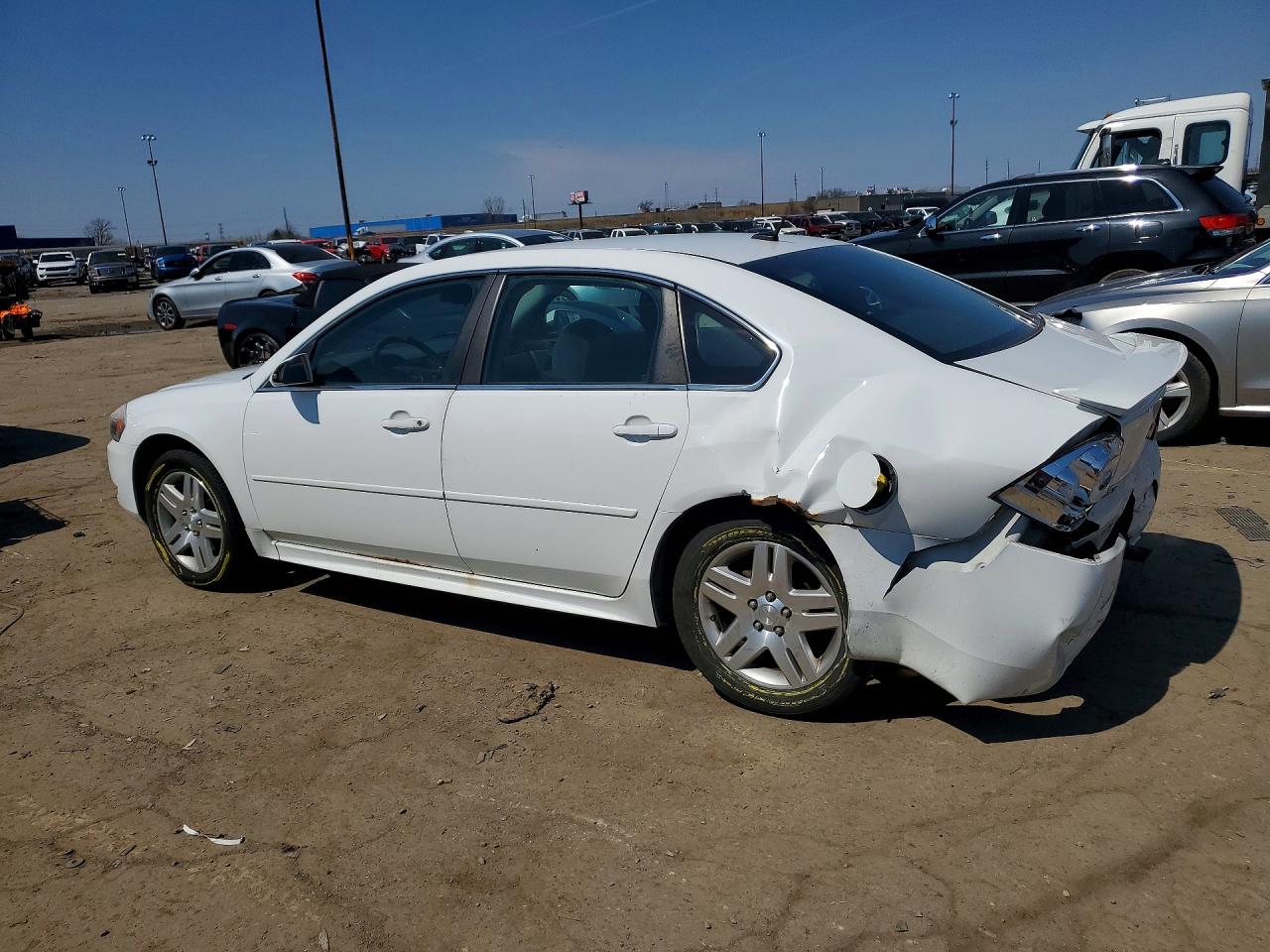 2012 Chevrolet Impala Lt White vin: 2G1WB5E30C1332218