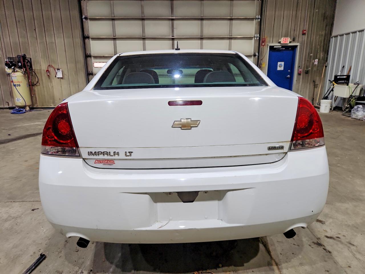 2014 Chevrolet Impala Limited Lt White vin: 2G1WB5E30E1132510