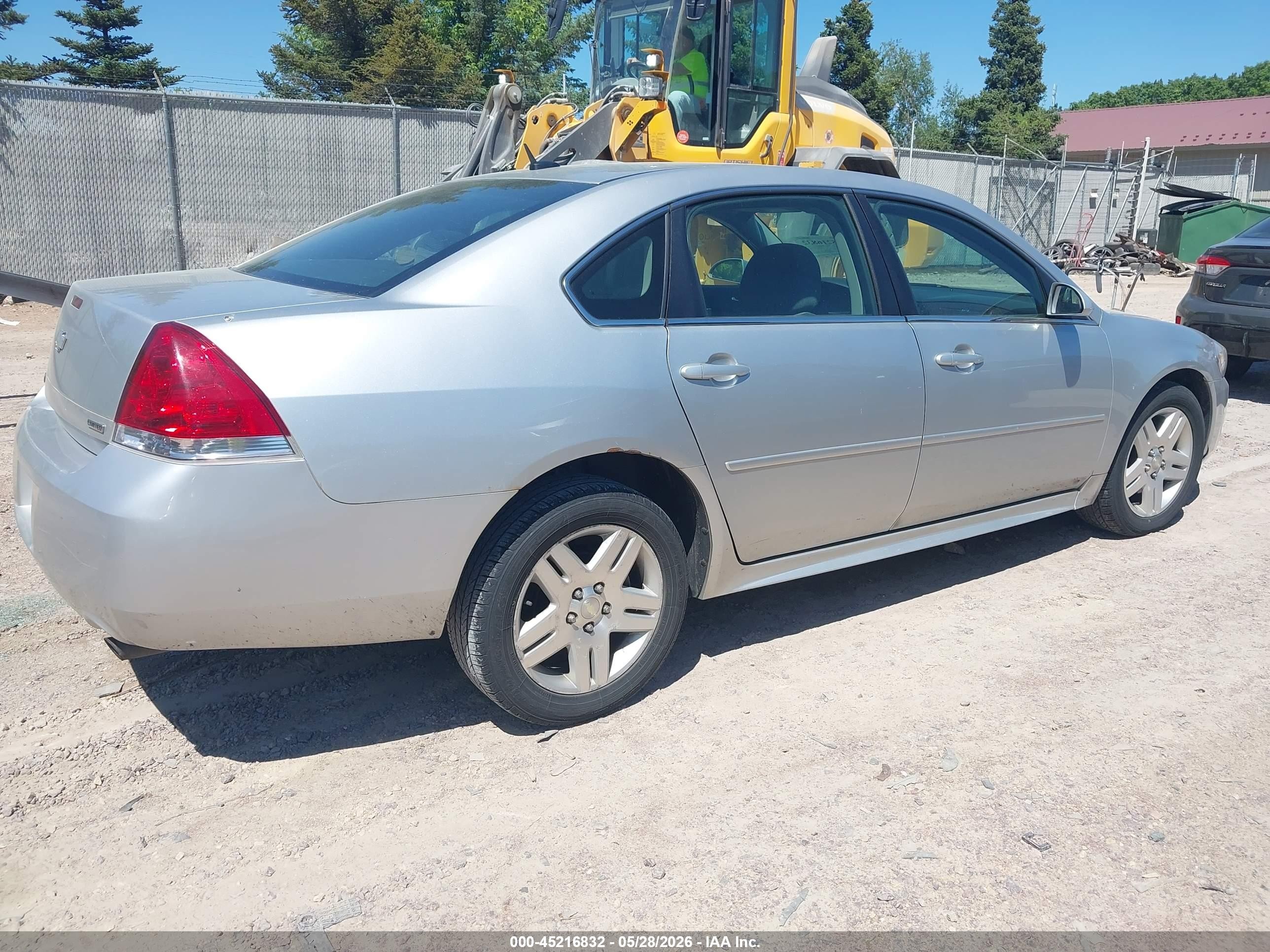 2014 Chevrolet Impala Limited Lt Серебряный vin: 2G1WB5E30E1138596