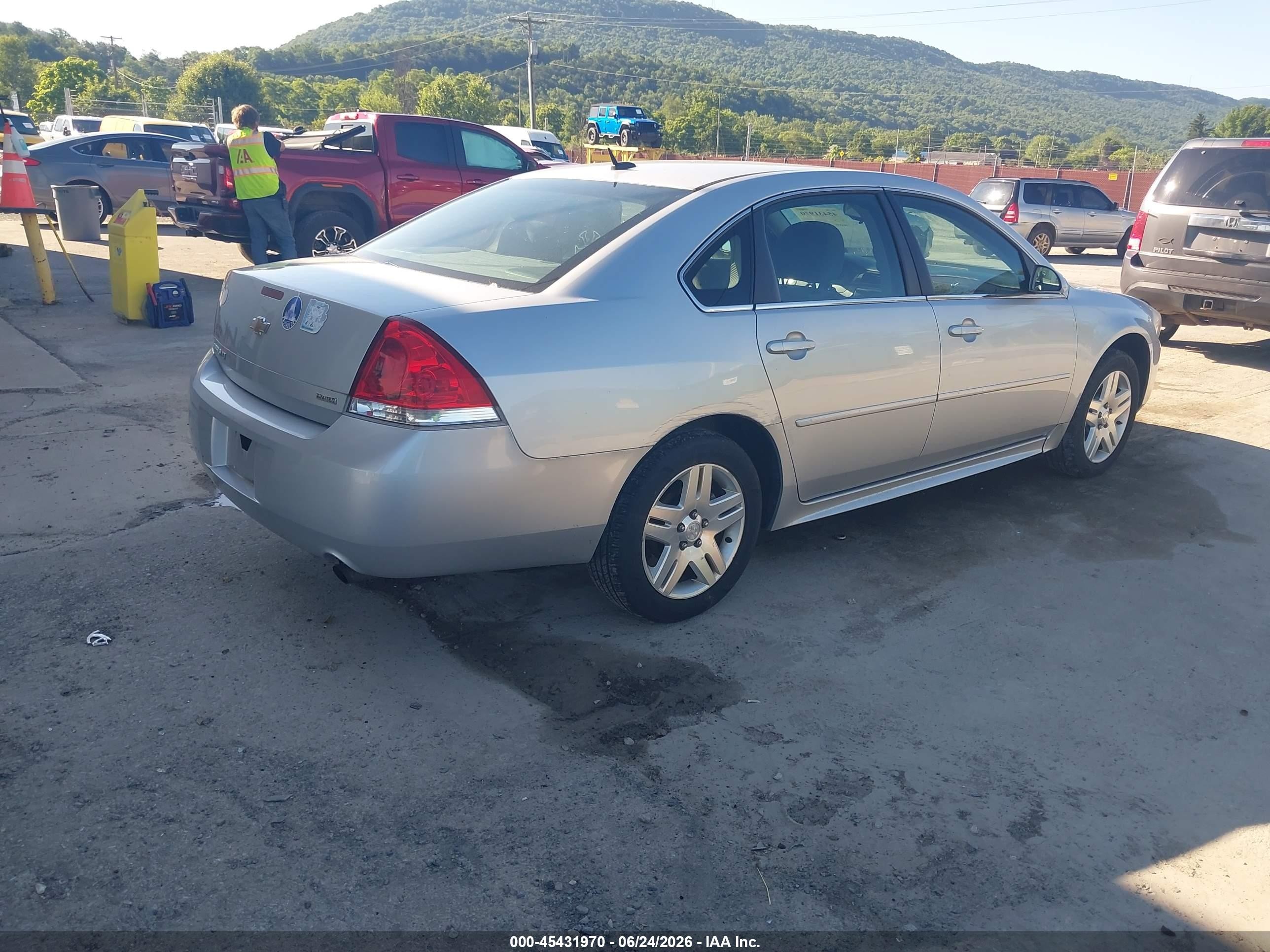 2014 Chevrolet Impala Limited Lt Silver vin: 2G1WB5E31E1116686
