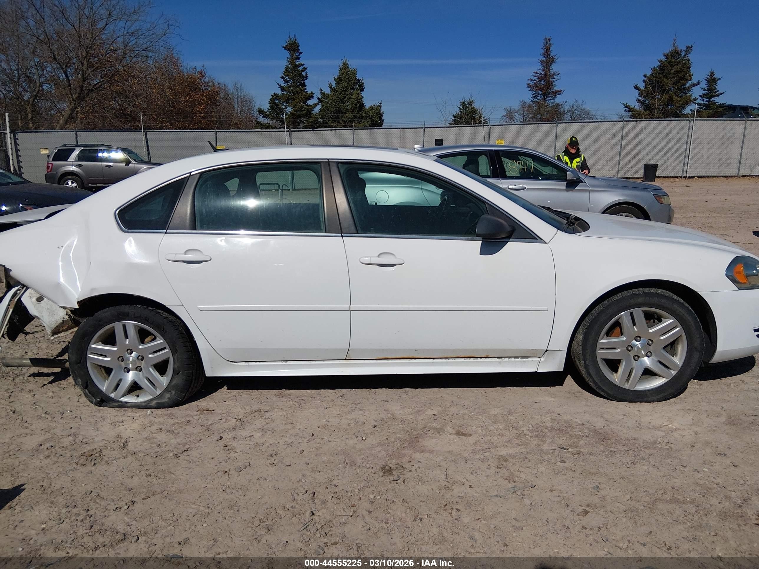 2014 Chevrolet Impala Limited Lt White vin: 2G1WB5E31E1124190