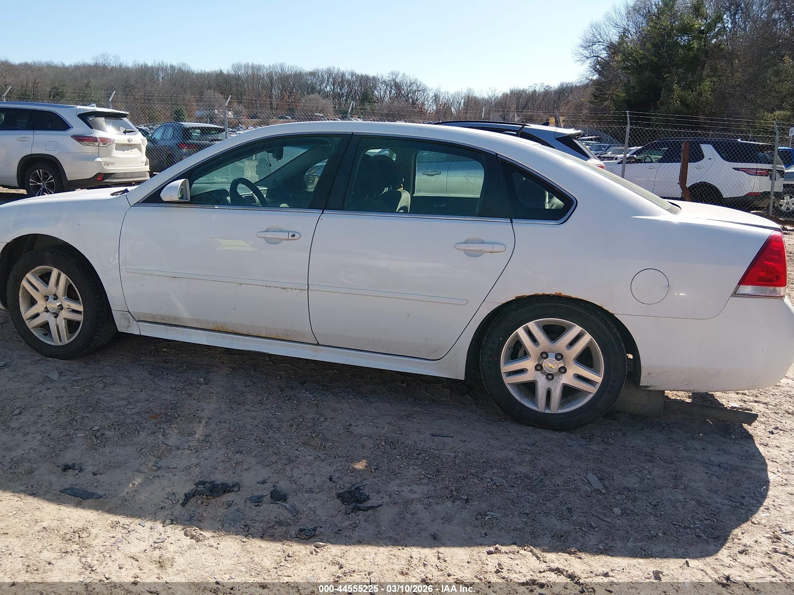 2014 Chevrolet Impala Limited Lt White vin: 2G1WB5E31E1124190