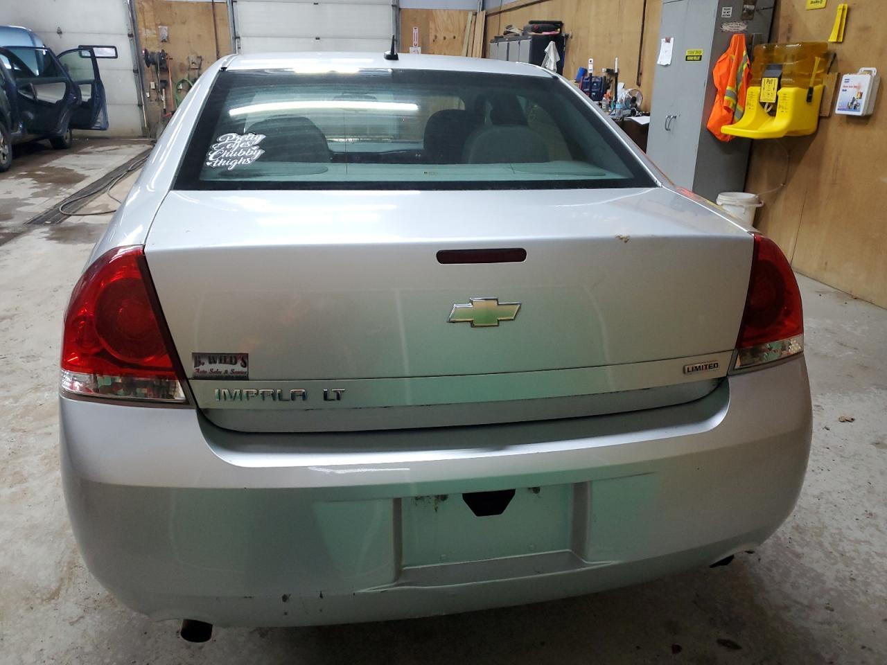 2015 Chevrolet Impala Limited Lt Серебряный vin: 2G1WB5E31F1118410