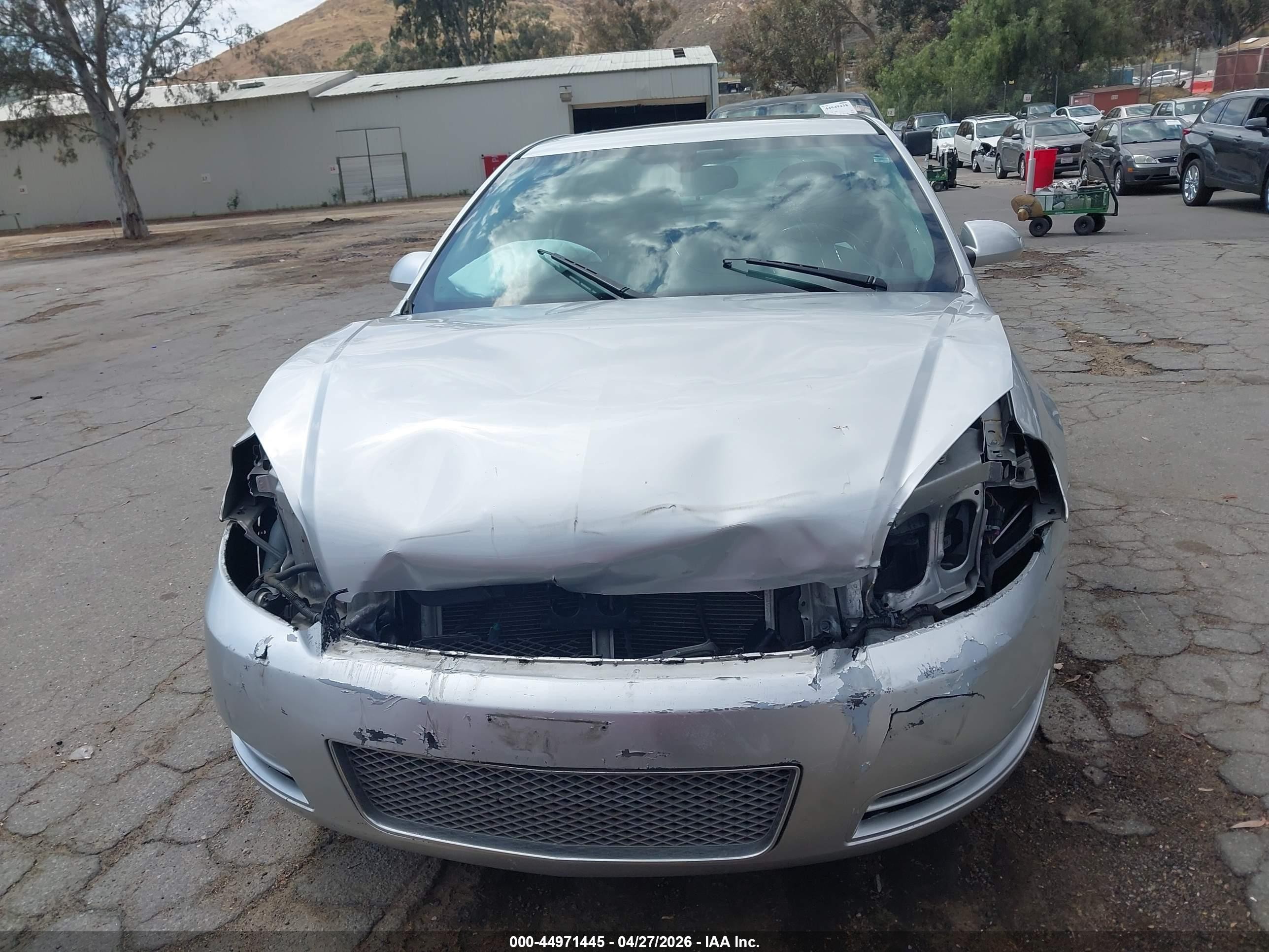 2014 Chevrolet Impala Limited Lt Серебряный vin: 2G1WB5E32E1168196