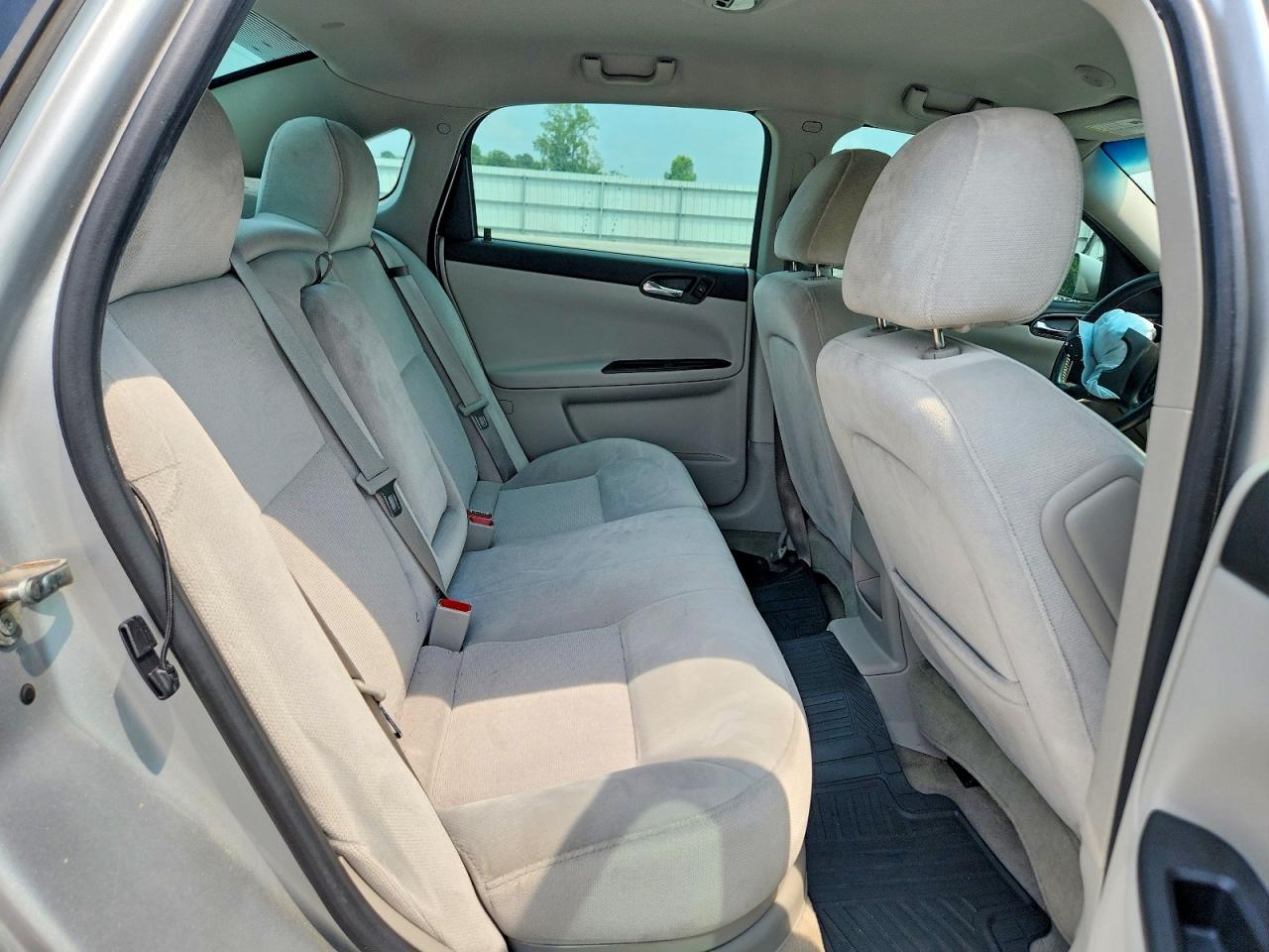 2012 Chevrolet Impala Lt Silver vin: 2G1WB5E33C1215152