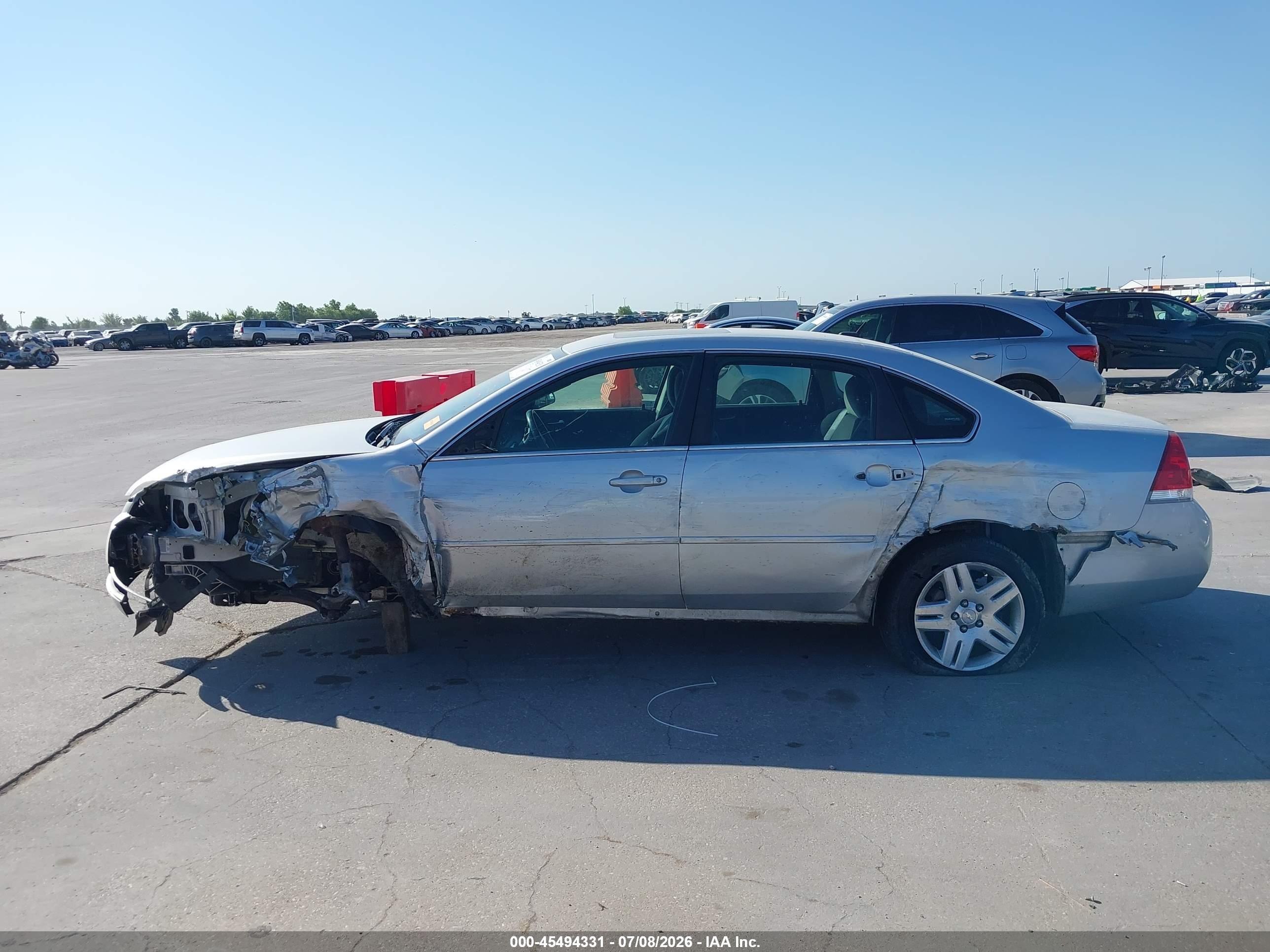 2014 Chevrolet Impala Limited Lt Серебряный vin: 2G1WB5E34E1119940