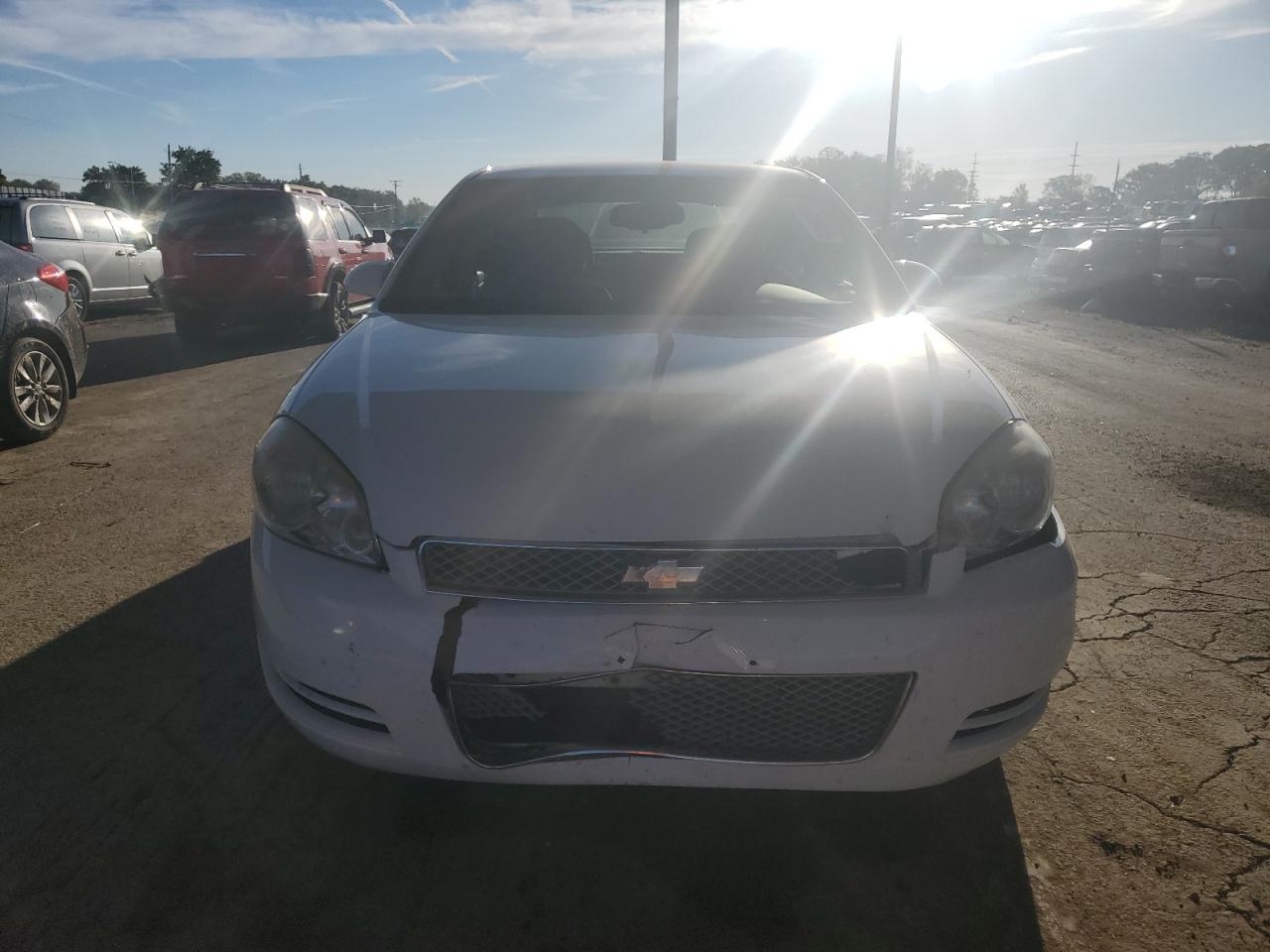 2012 Chevrolet Impala Lt White vin: 2G1WB5E36C1111075