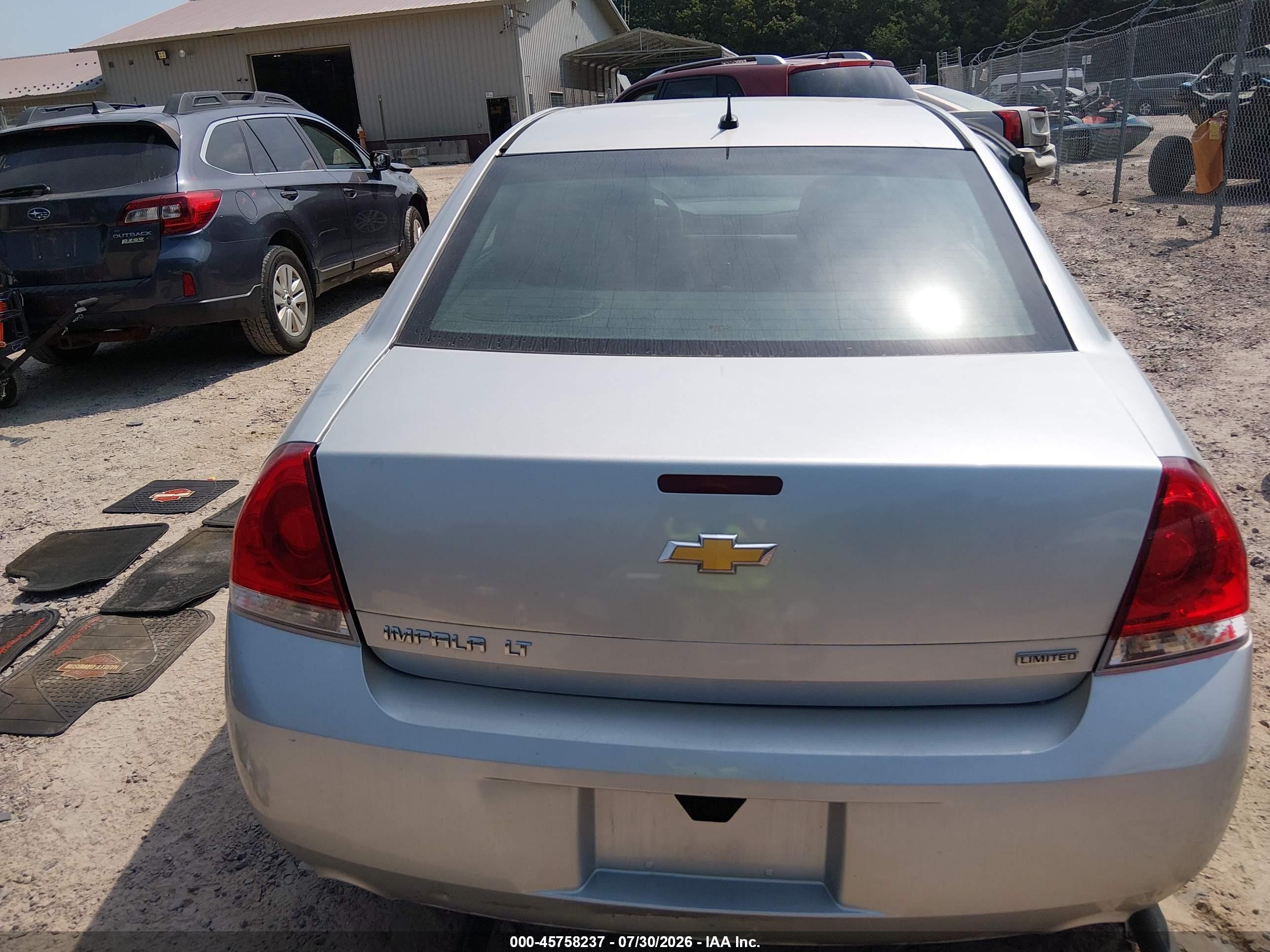 2015 Chevrolet Impala Limited Lt Серебряный vin: 2G1WB5E36F1129113