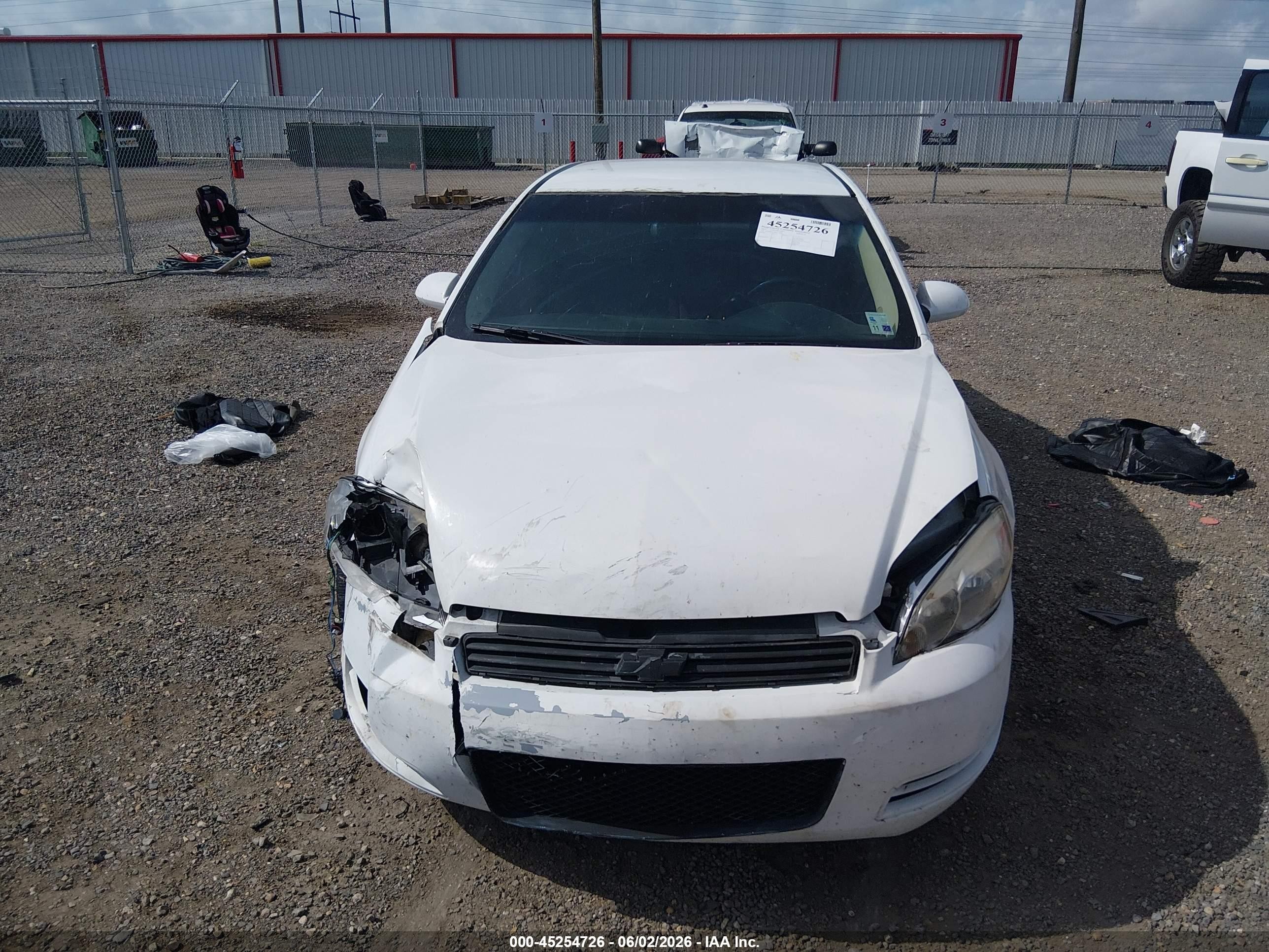 2013 Chevrolet Impala Lt White vin: 2G1WB5E38D1143818
