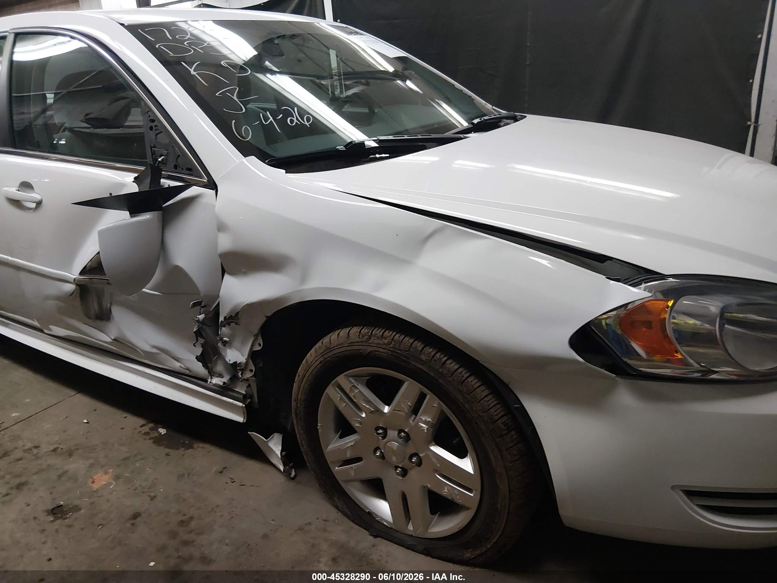 2013 Chevrolet Impala Lt White vin: 2G1WB5E38D1151532