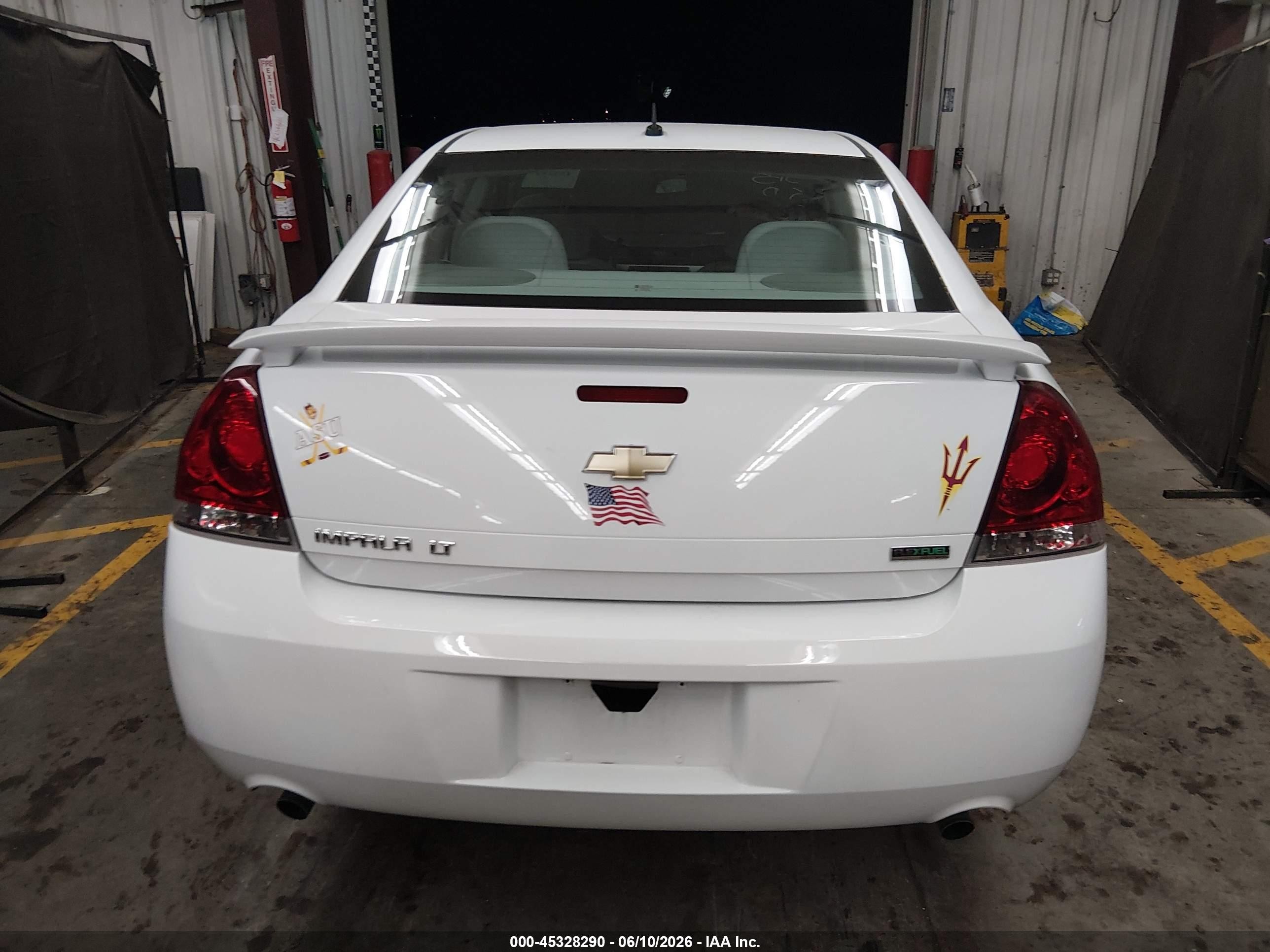 2013 Chevrolet Impala Lt White vin: 2G1WB5E38D1151532