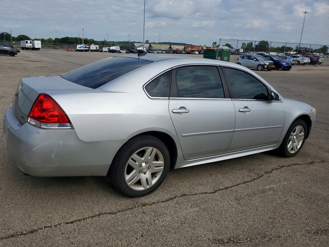 2013 Chevrolet Impala Lt Серебряный vin: 2G1WB5E38D1251582