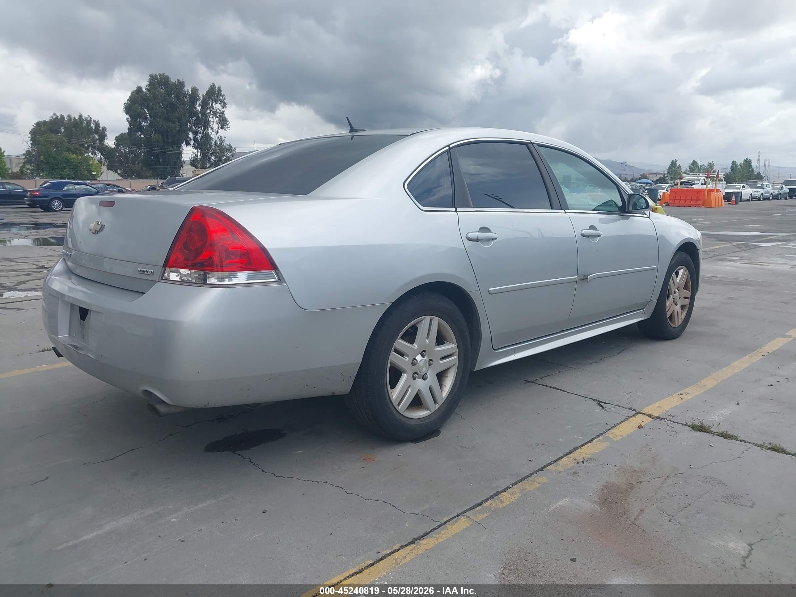 2014 Chevrolet Impala Limited Lt Silver vin: 2G1WB5E38E1122582