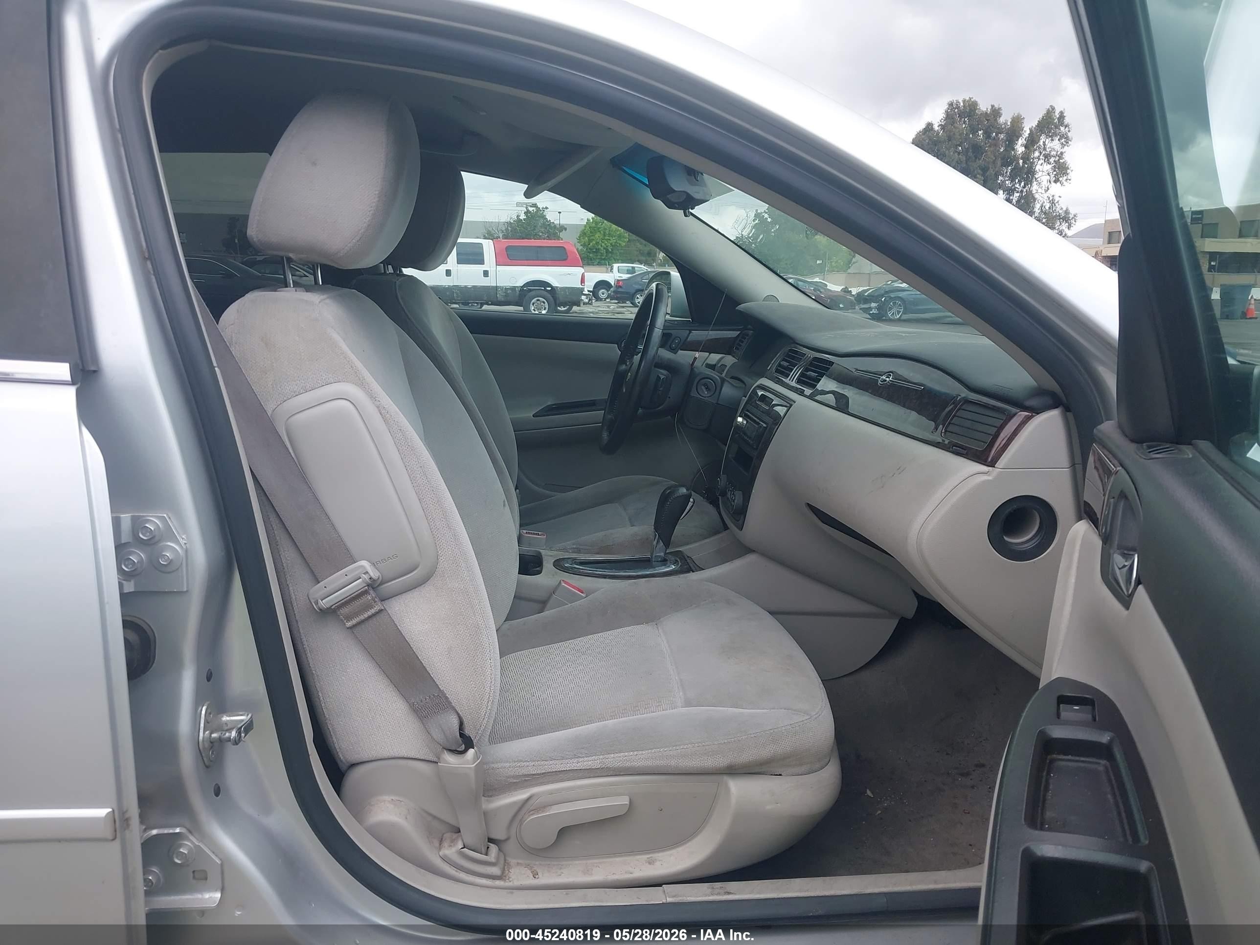 2014 Chevrolet Impala Limited Lt Silver vin: 2G1WB5E38E1122582