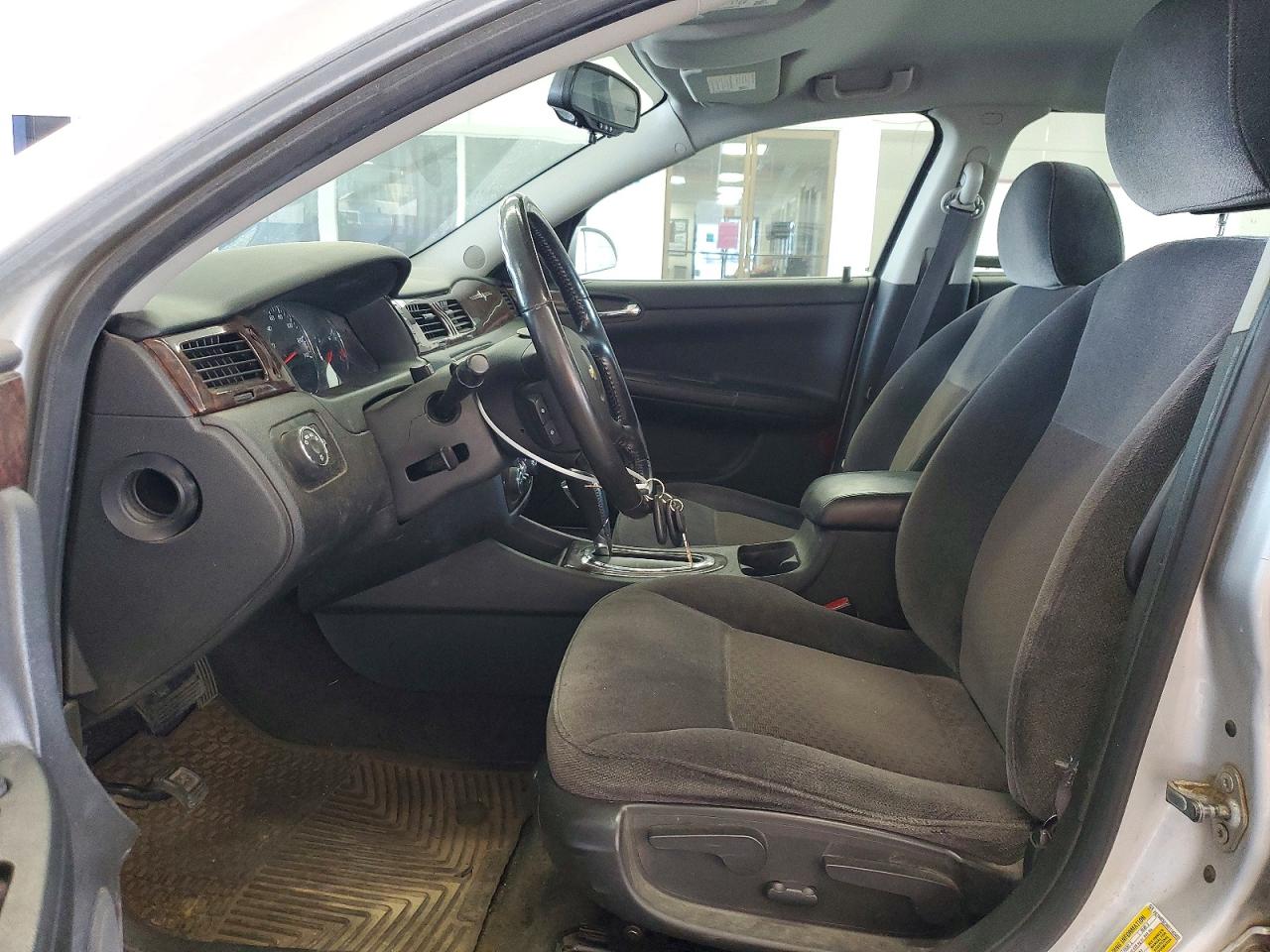 2013 Chevrolet Impala Lt Серебряный vin: 2G1WB5E39D1143455