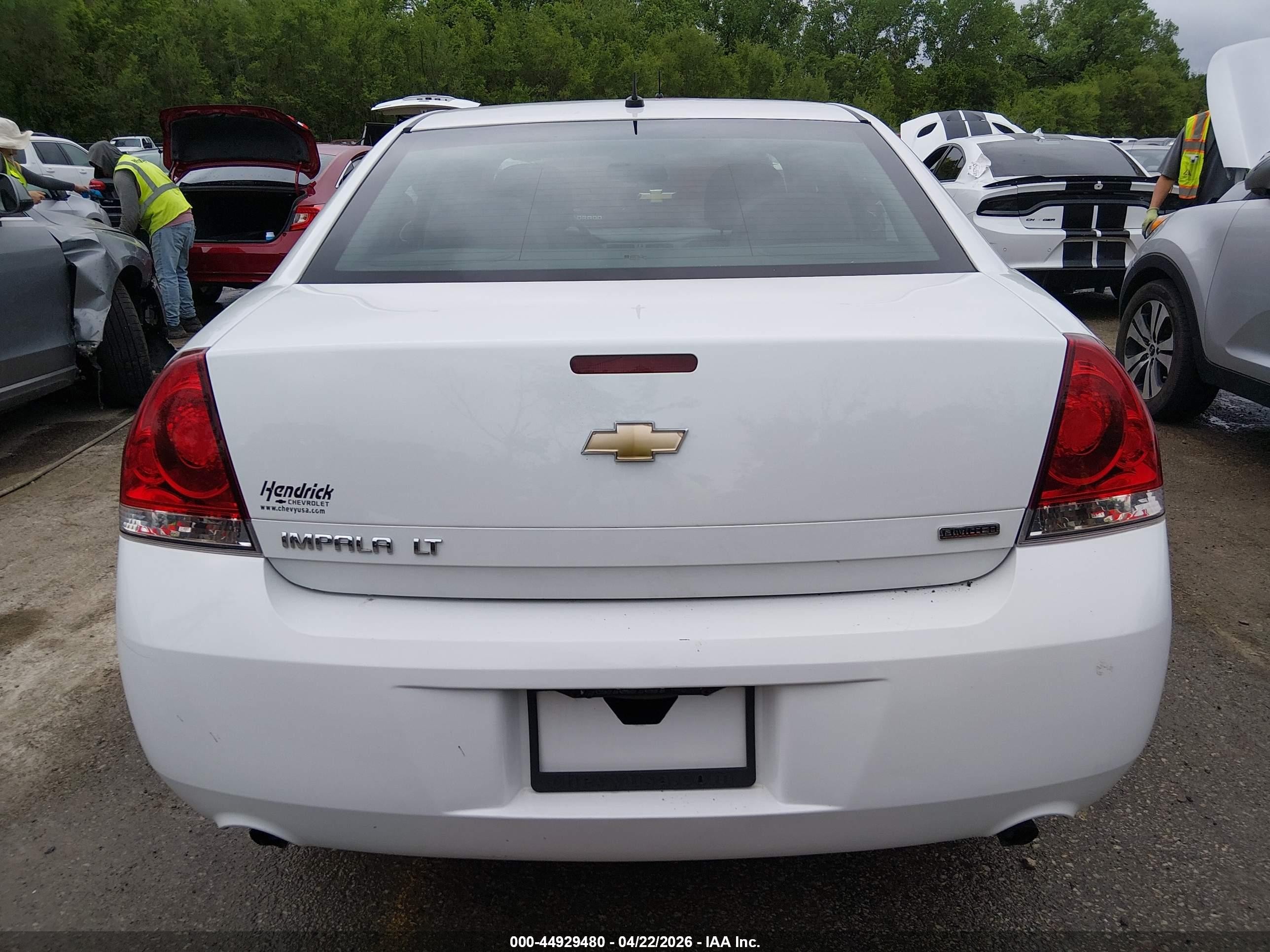 2015 Chevrolet Impala Limited Lt White vin: 2G1WB5E39F1168942