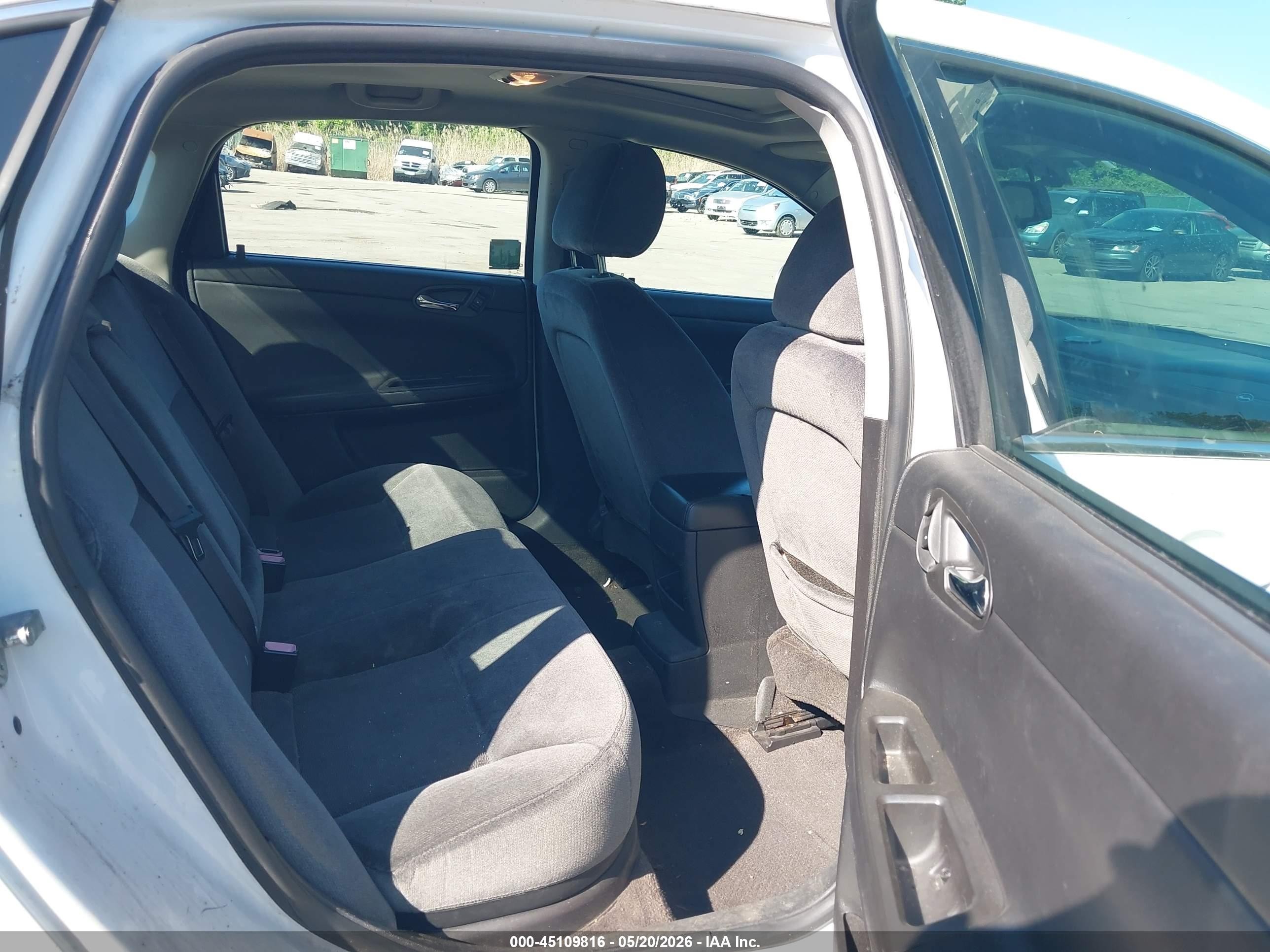 2014 Chevrolet Impala Limited Lt Белый vin: 2G1WB5E3XE1189880