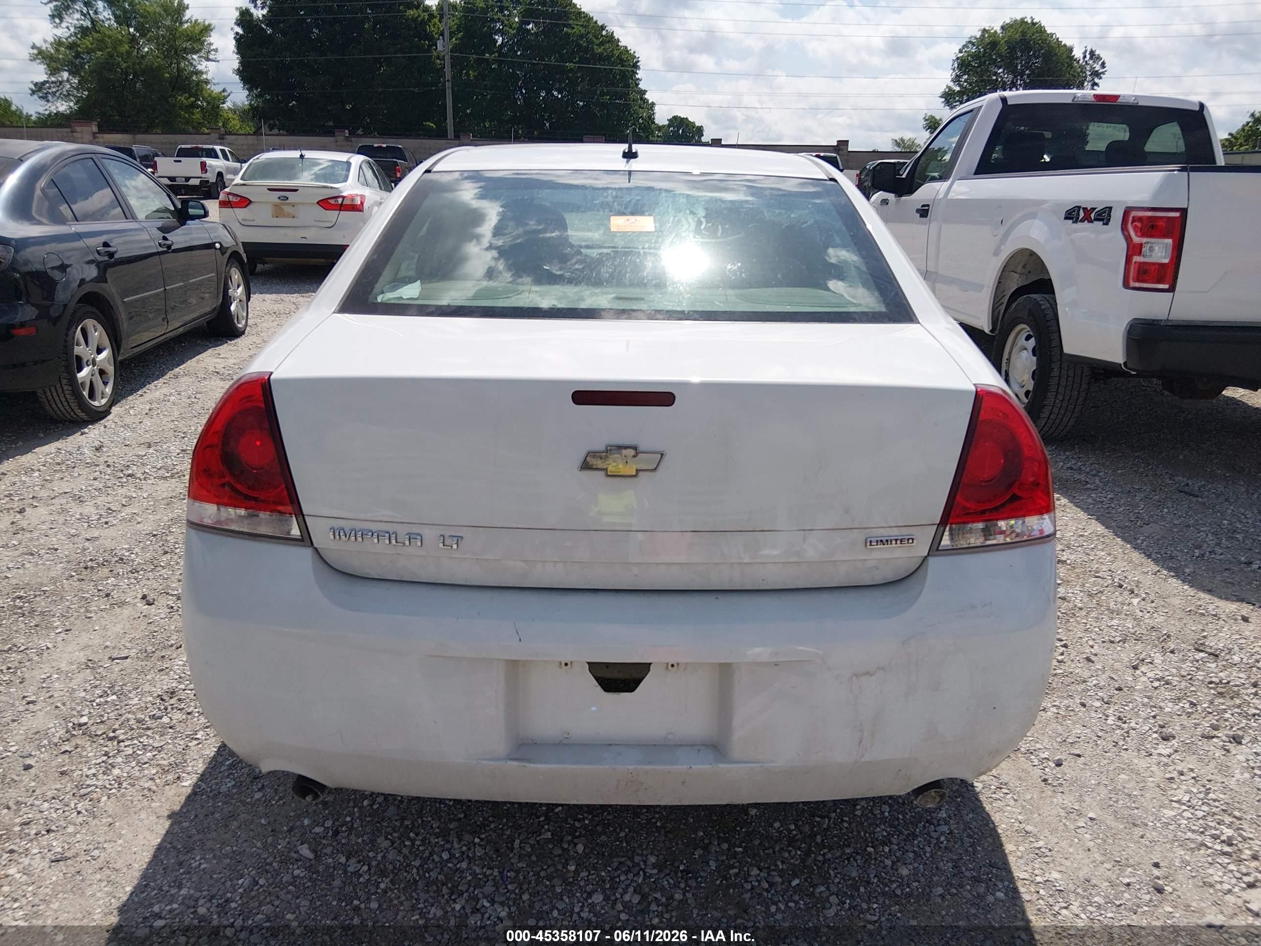 2015 Chevrolet Impala Limited Lt White vin: 2G1WB5E3XF1150045