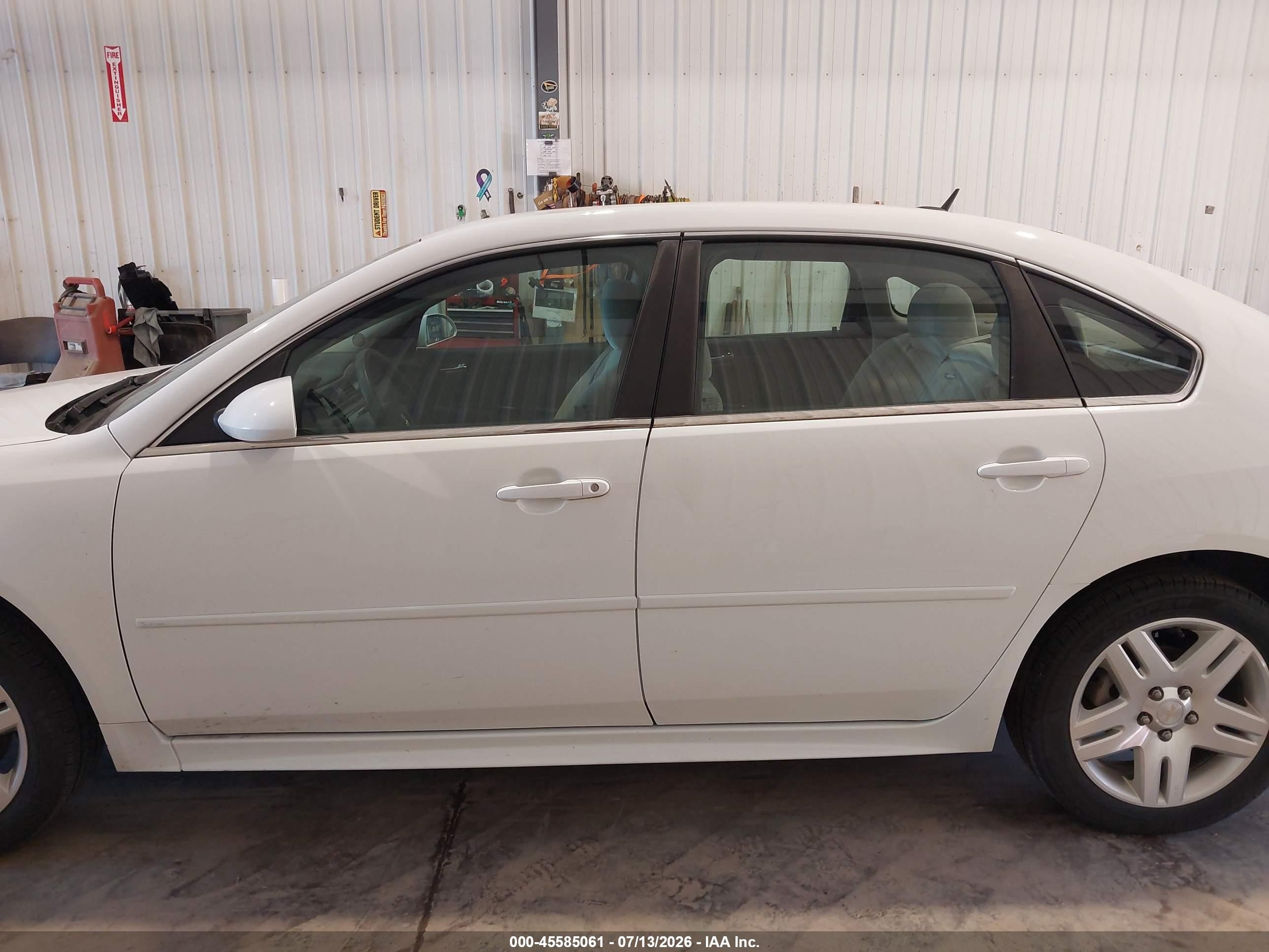2015 Chevrolet Impala Limited Lt Белый vin: 2G1WB5E3XF1163023