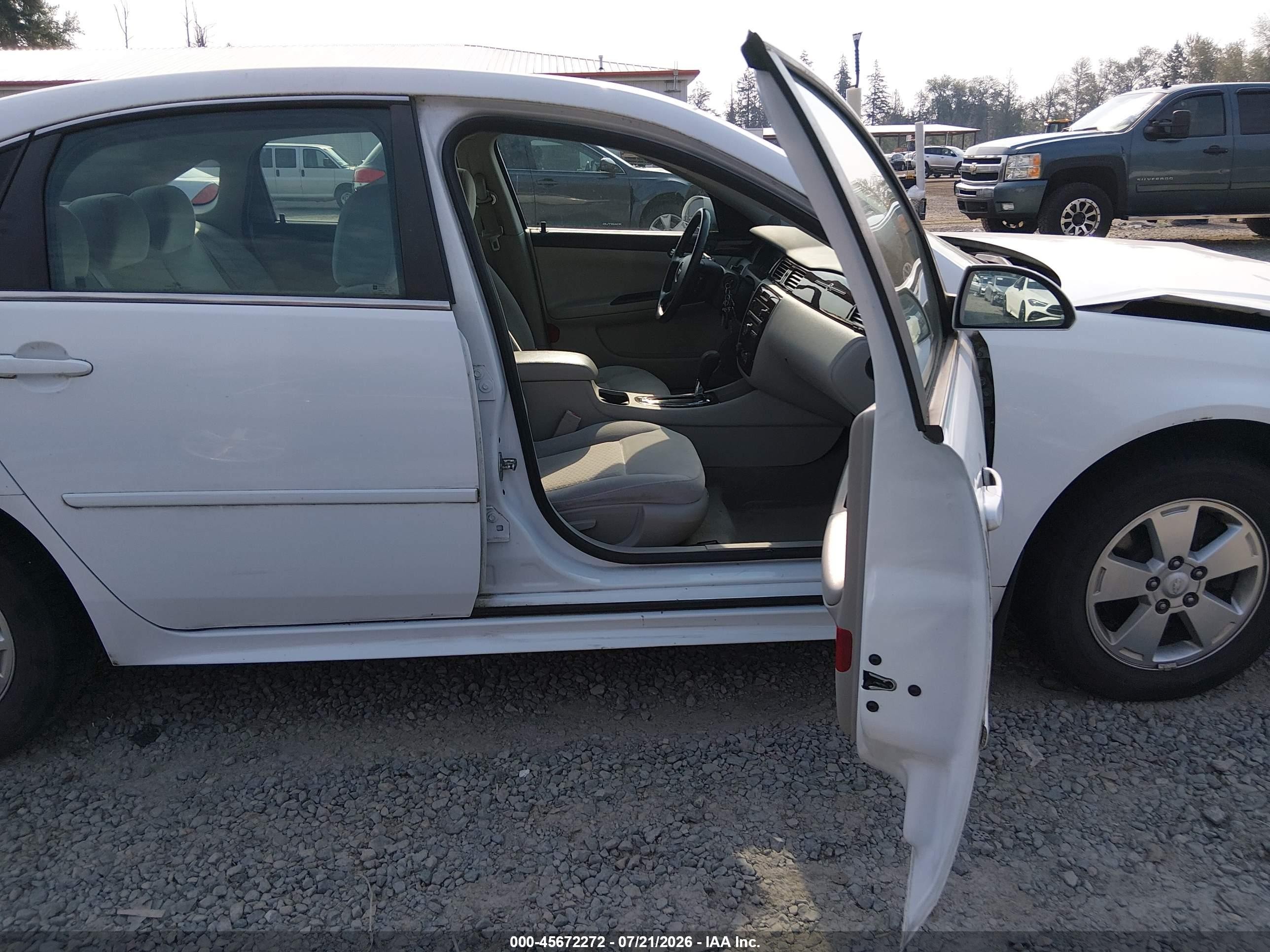 2010 Chevrolet Impala Lt White vin: 2G1WB5EK0A1259551