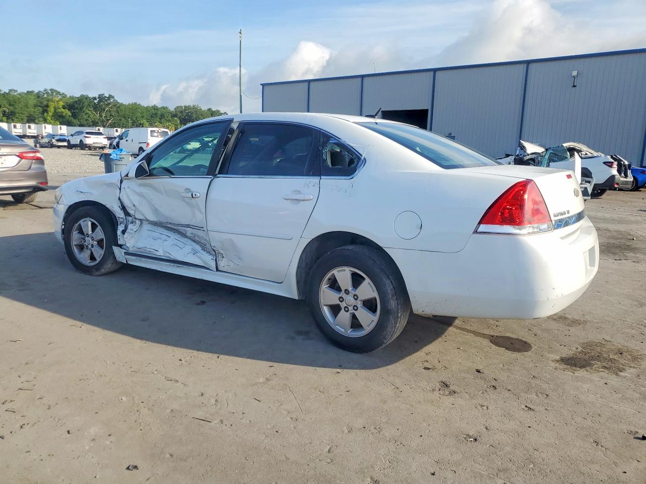 2010 Chevrolet Impala Lt White vin: 2G1WB5EK1A1156638
