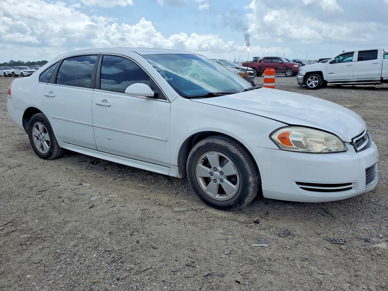 2010 Chevrolet Impala Lt White vin: 2G1WB5EK3A1220548