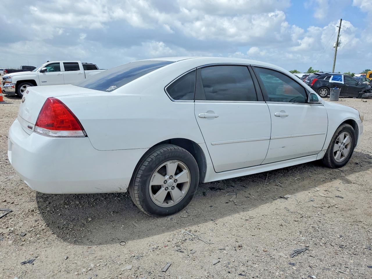2010 Chevrolet Impala Lt White vin: 2G1WB5EK3A1220548