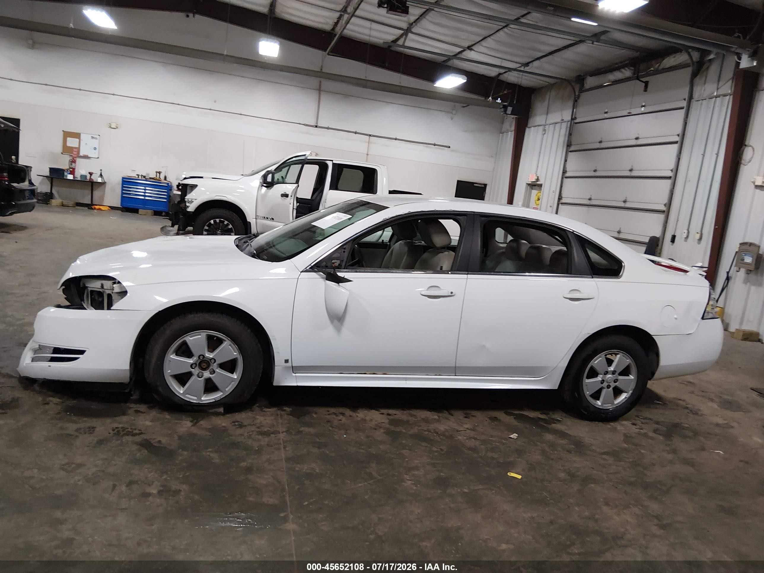 2010 Chevrolet Impala Lt White vin: 2G1WB5EK4A1111113