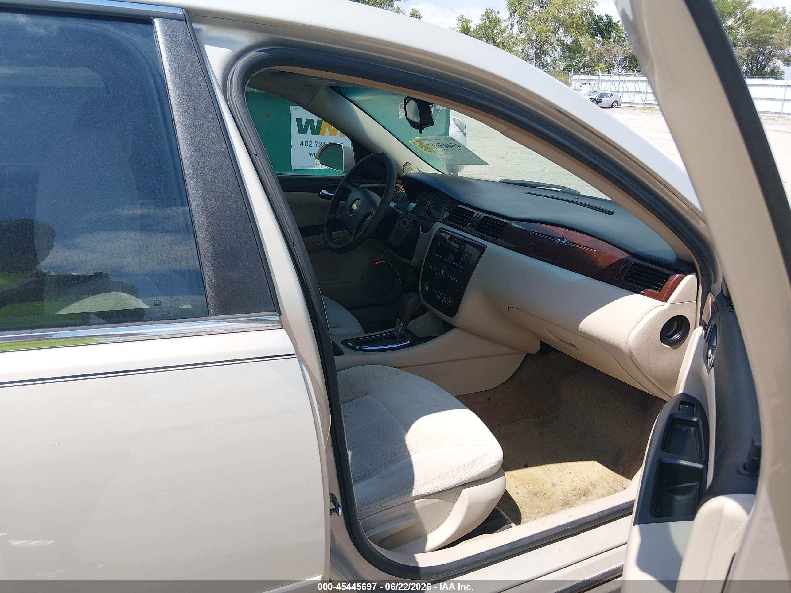 2011 Chevrolet Impala Lt Золотой vin: 2G1WB5EK4B1100386