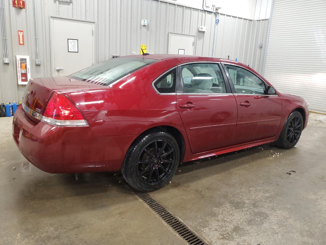 2011 Chevrolet Impala Lt Red vin: 2G1WB5EK4B1207535